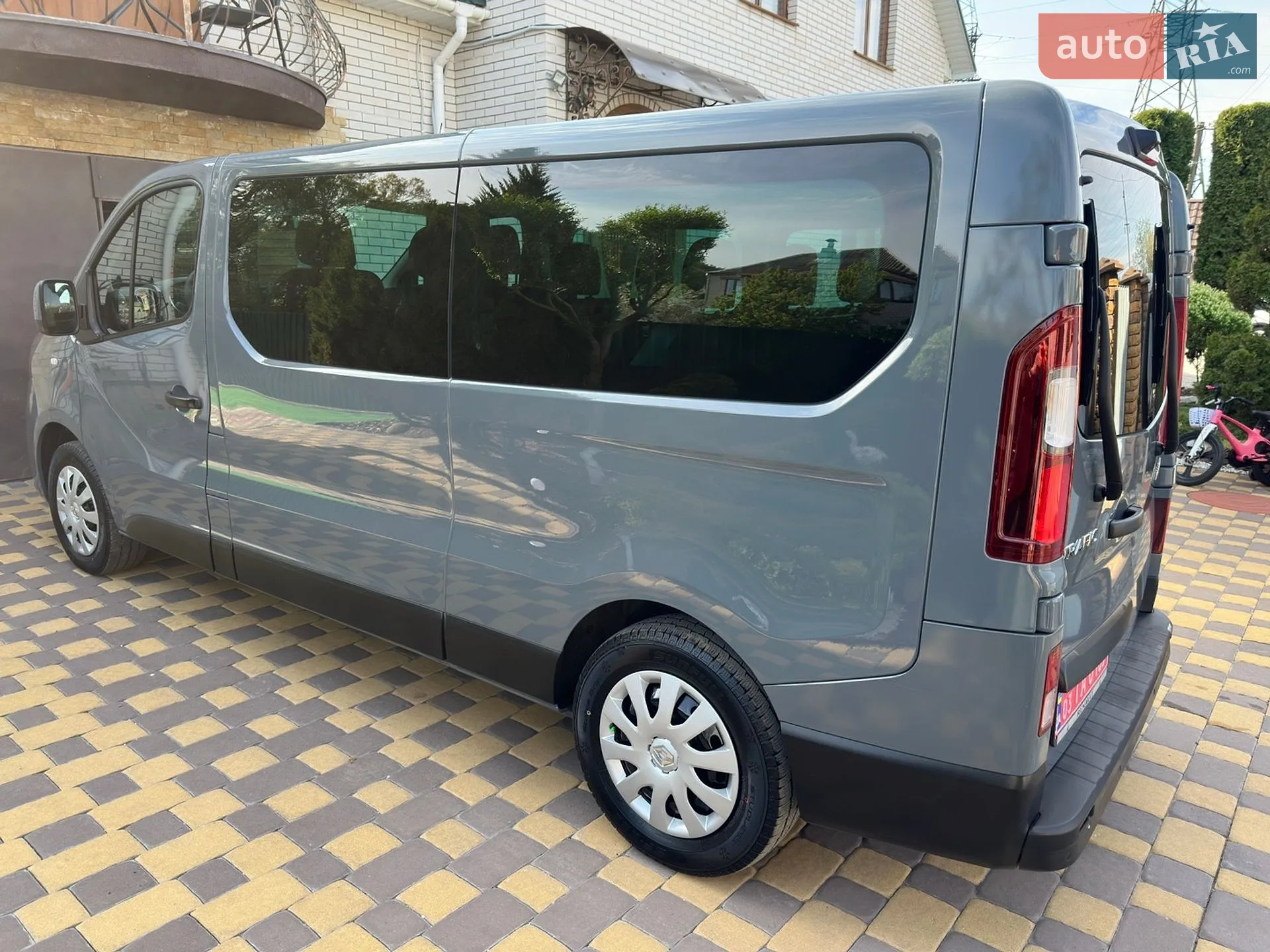 2021 Renault Trafic - мініатюра 9