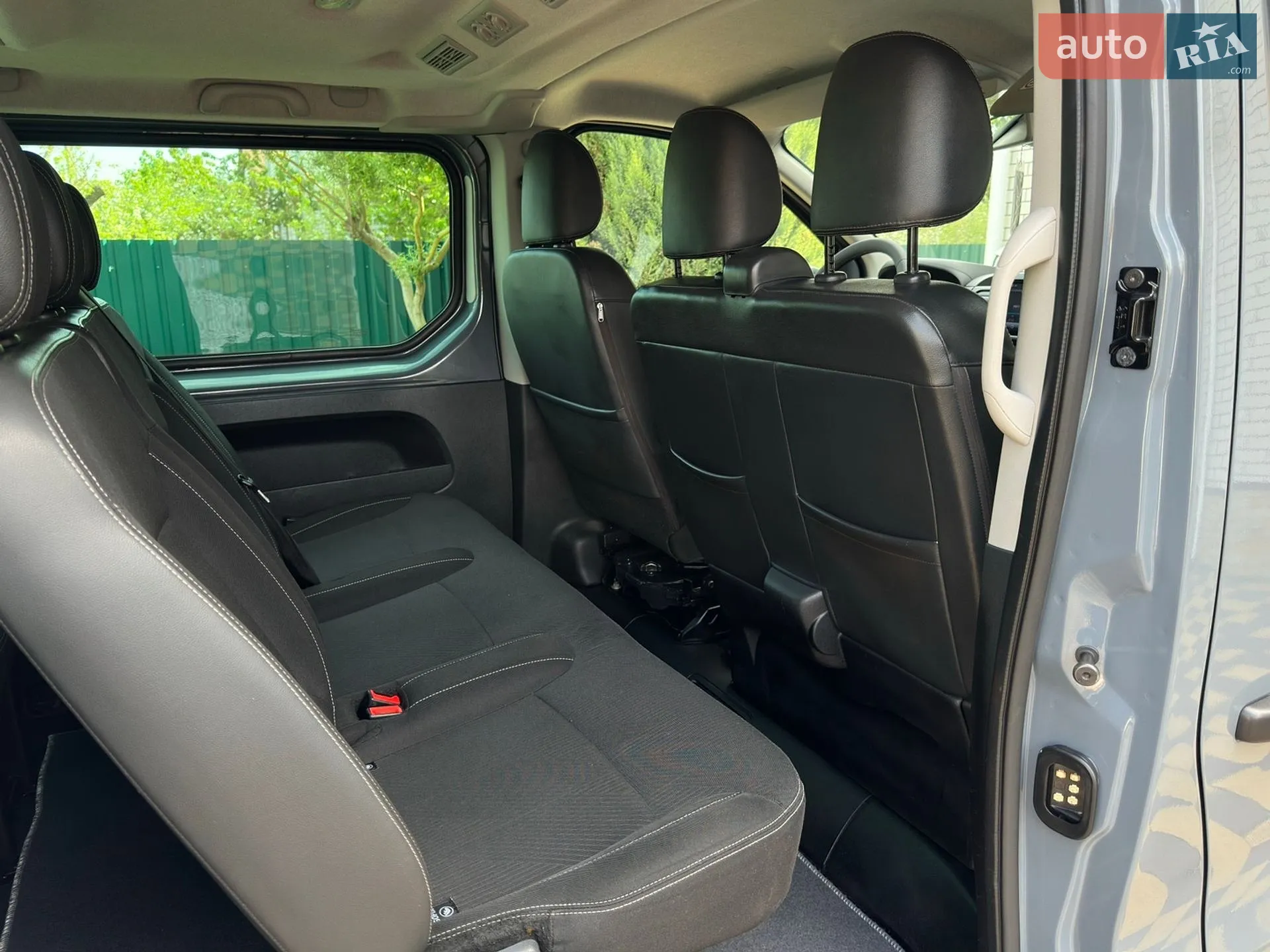 2021 Renault Trafic - мініатюра 32
