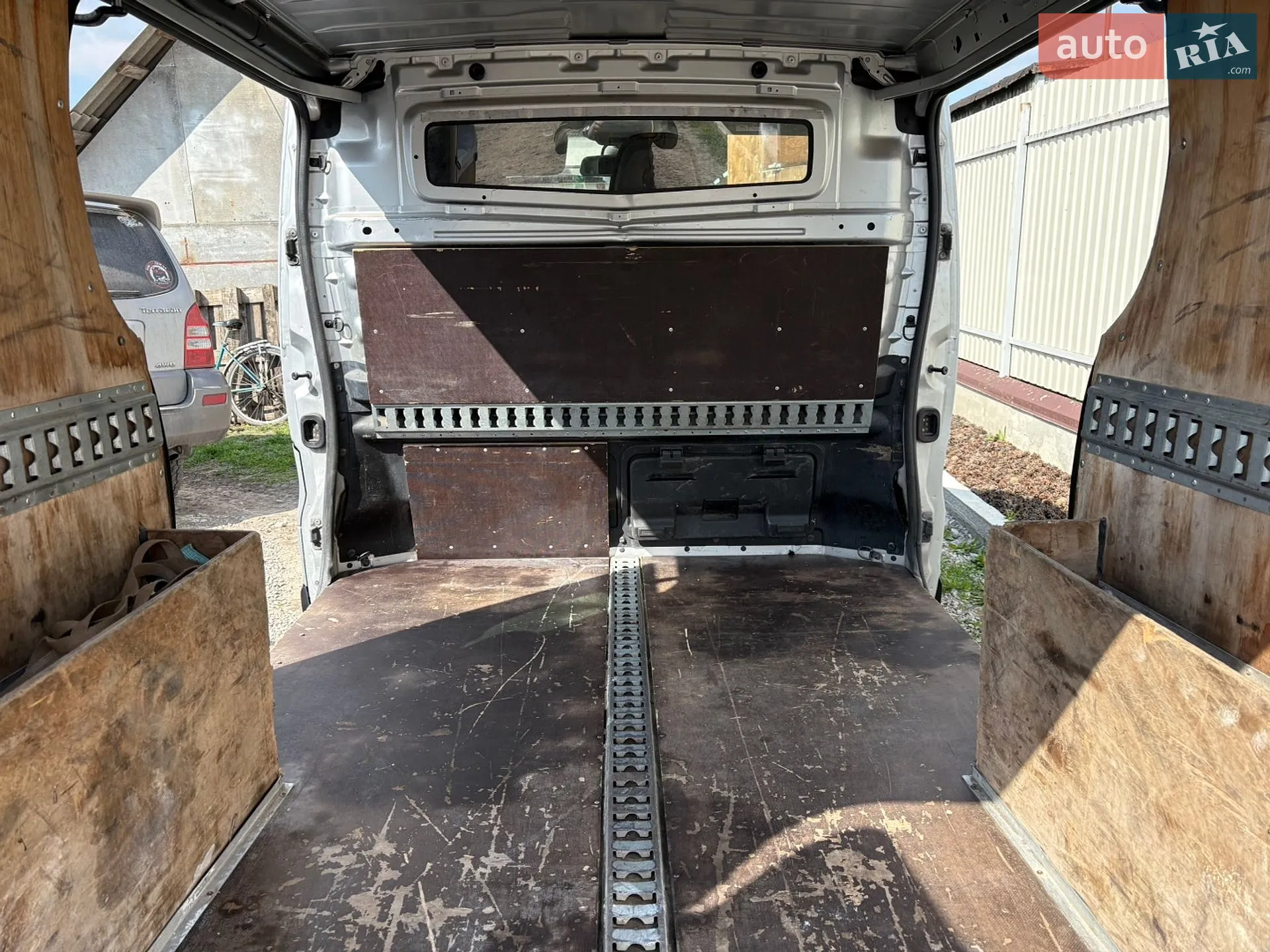 2015 Renault Trafic - мініатюра 32