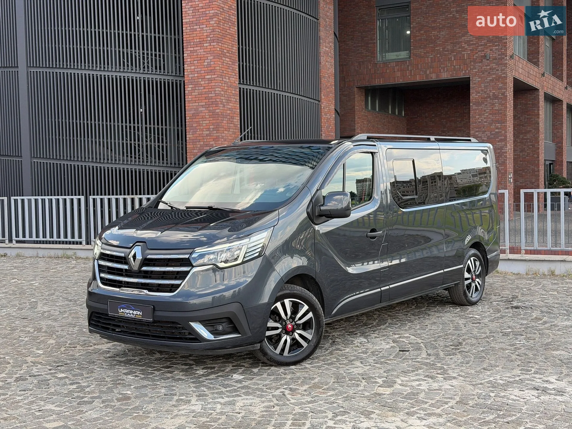 2022 Renault Trafic - мініатюра 3