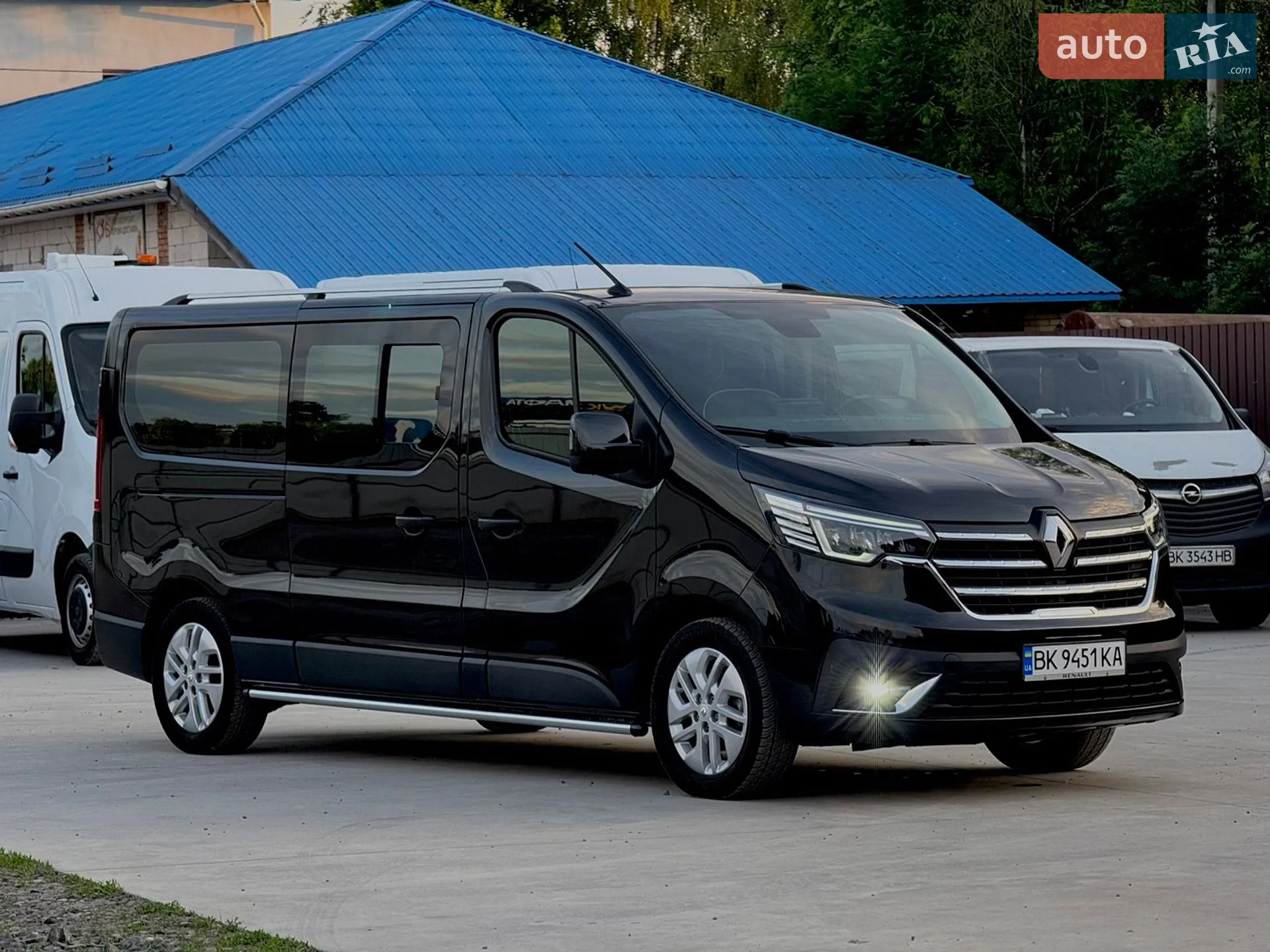 2023 Renault Trafic - мініатюра 2