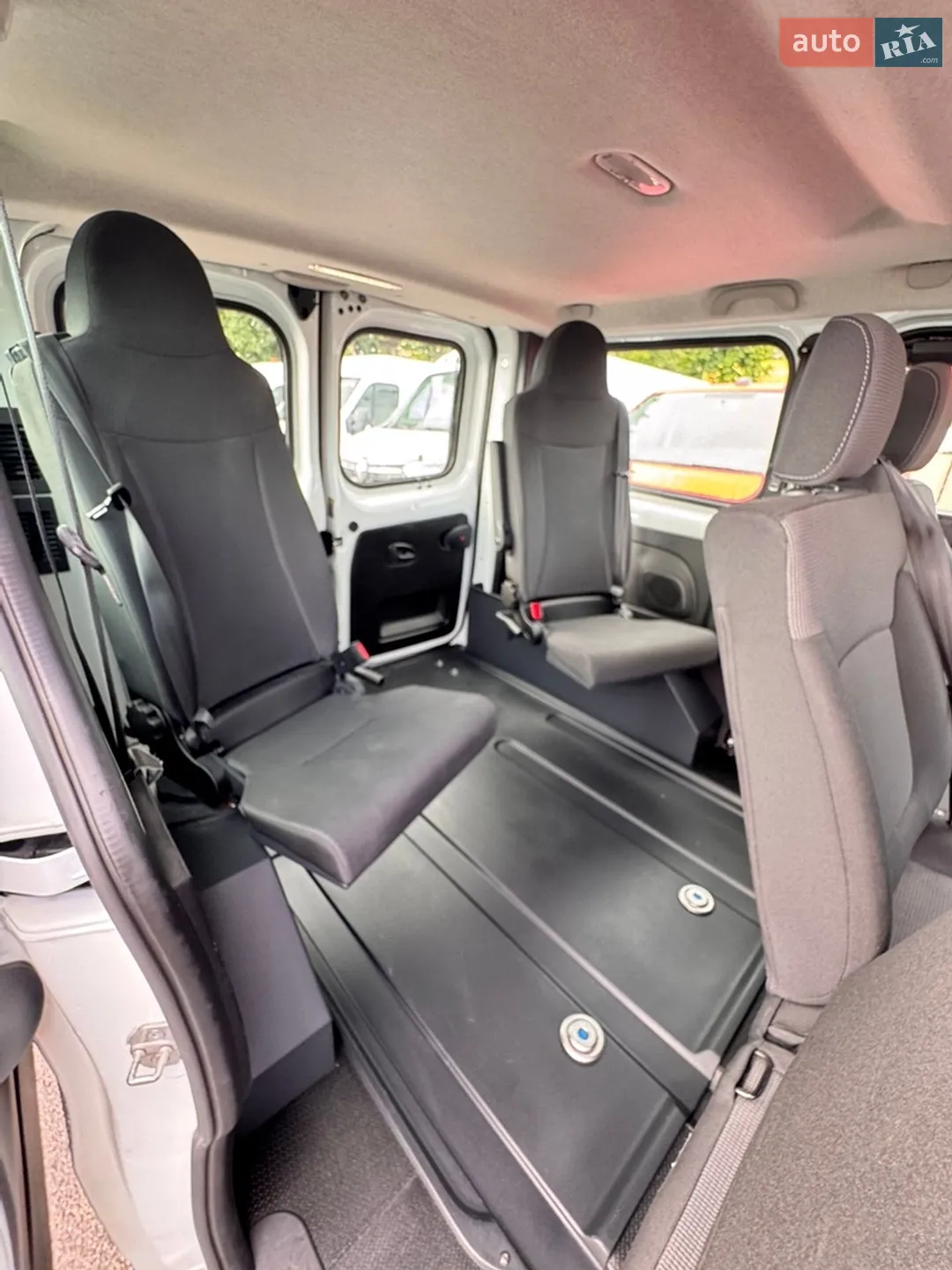 2019 Renault Trafic - мініатюра 16