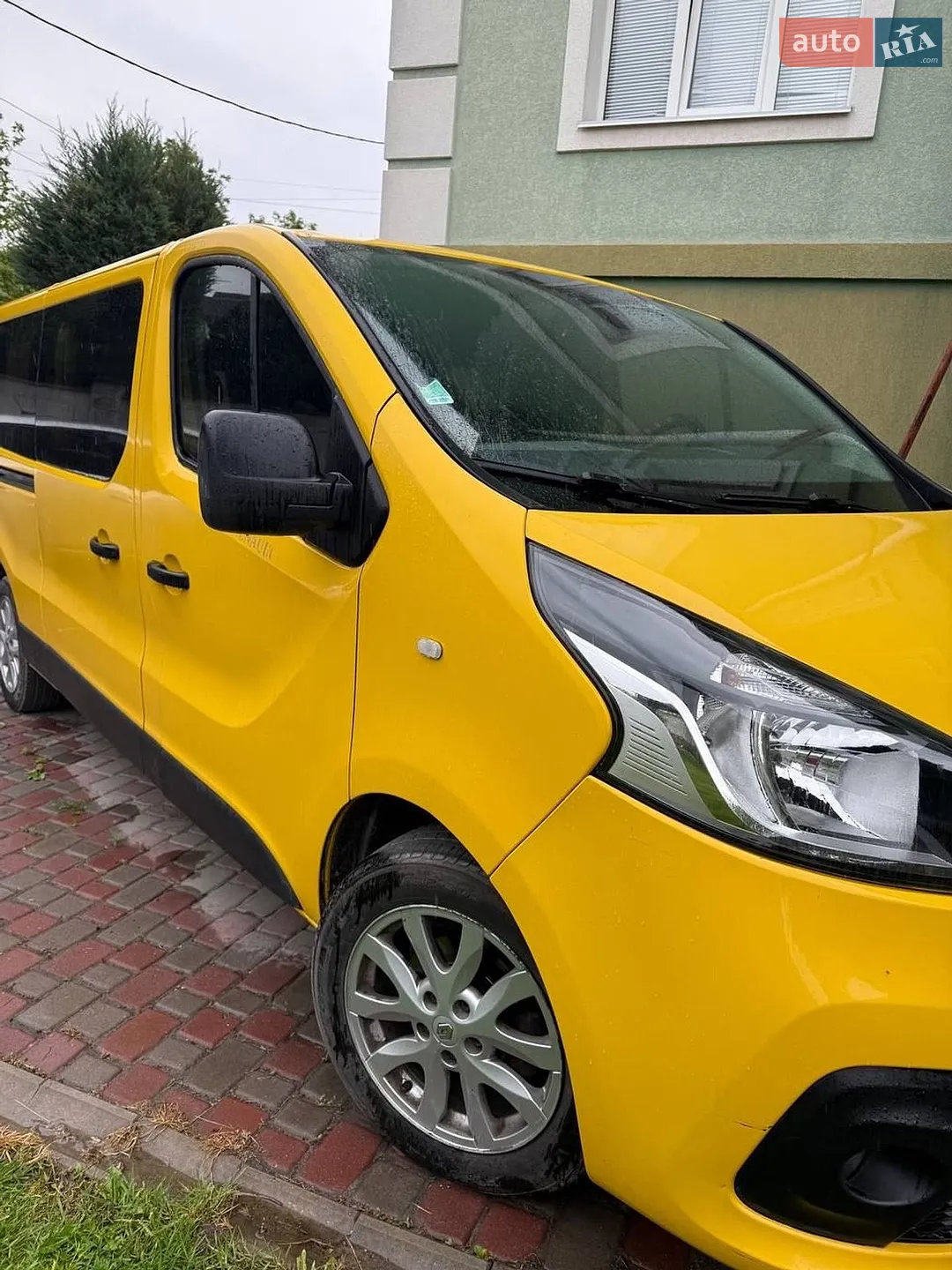 2015 Renault Trafic - мініатюра 3