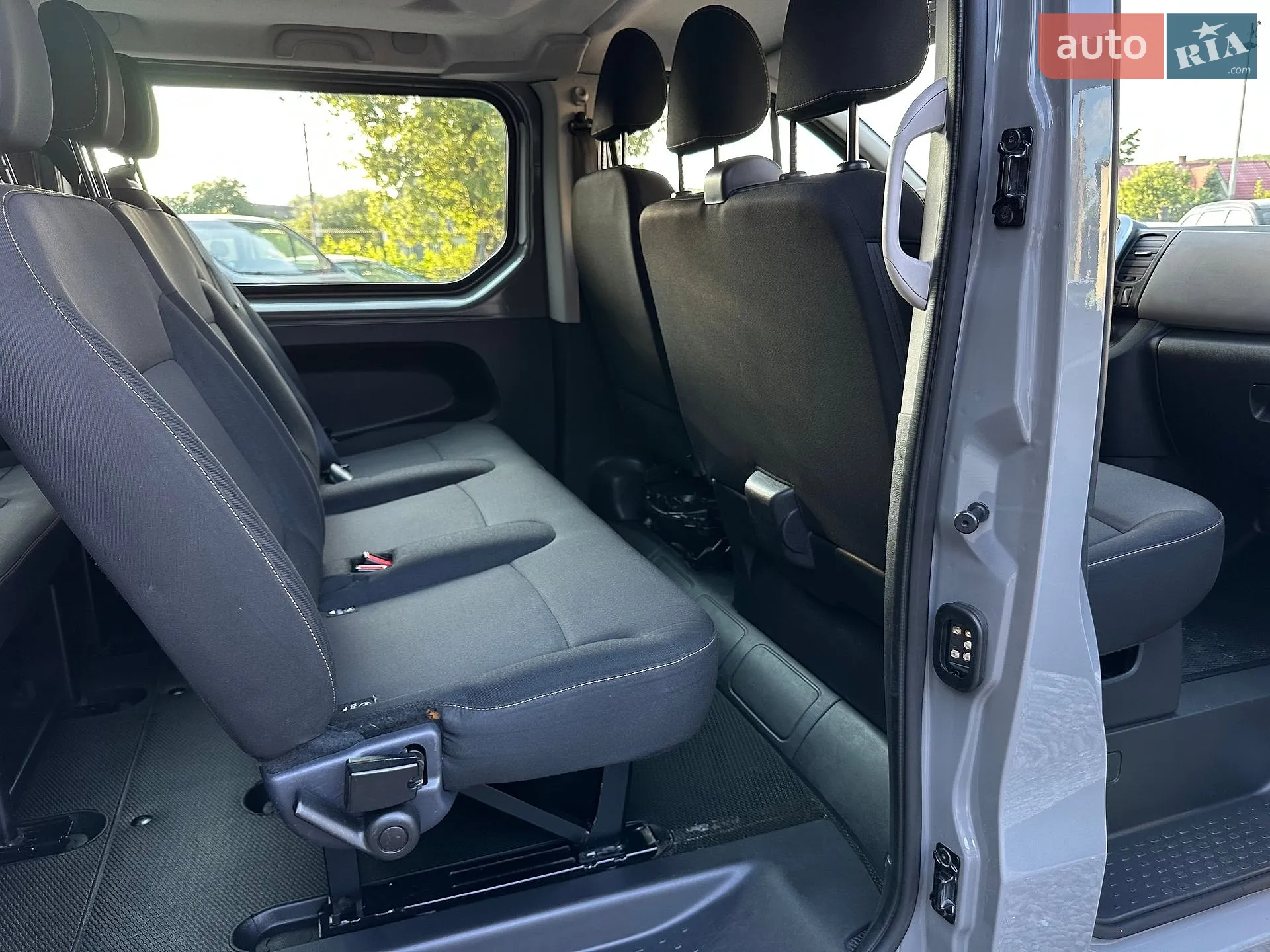 2019 Renault Trafic - мініатюра 40