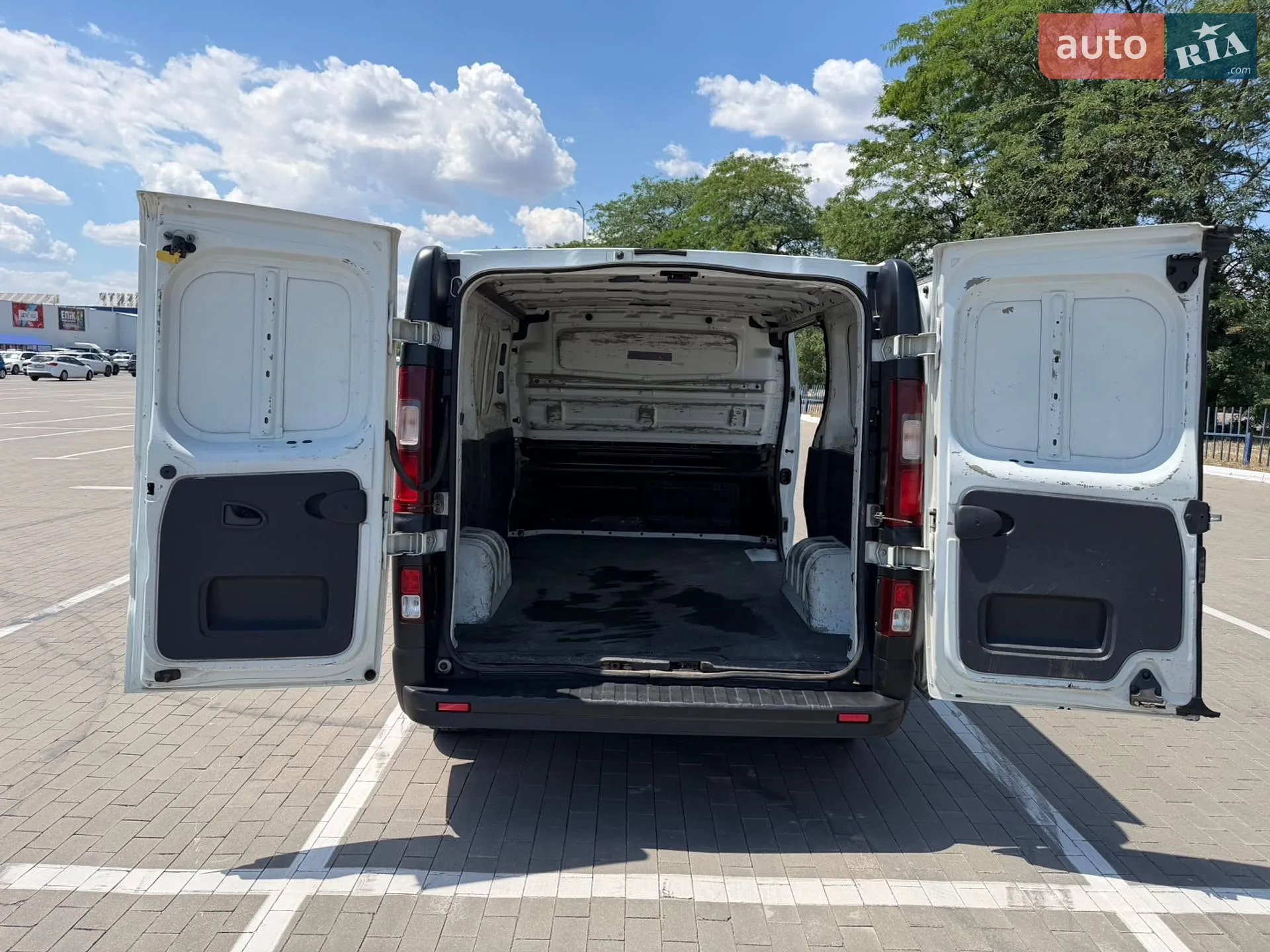 Renault Trafic 2016 VIN VF14FL20255249980 фото оголошення 14 з 16