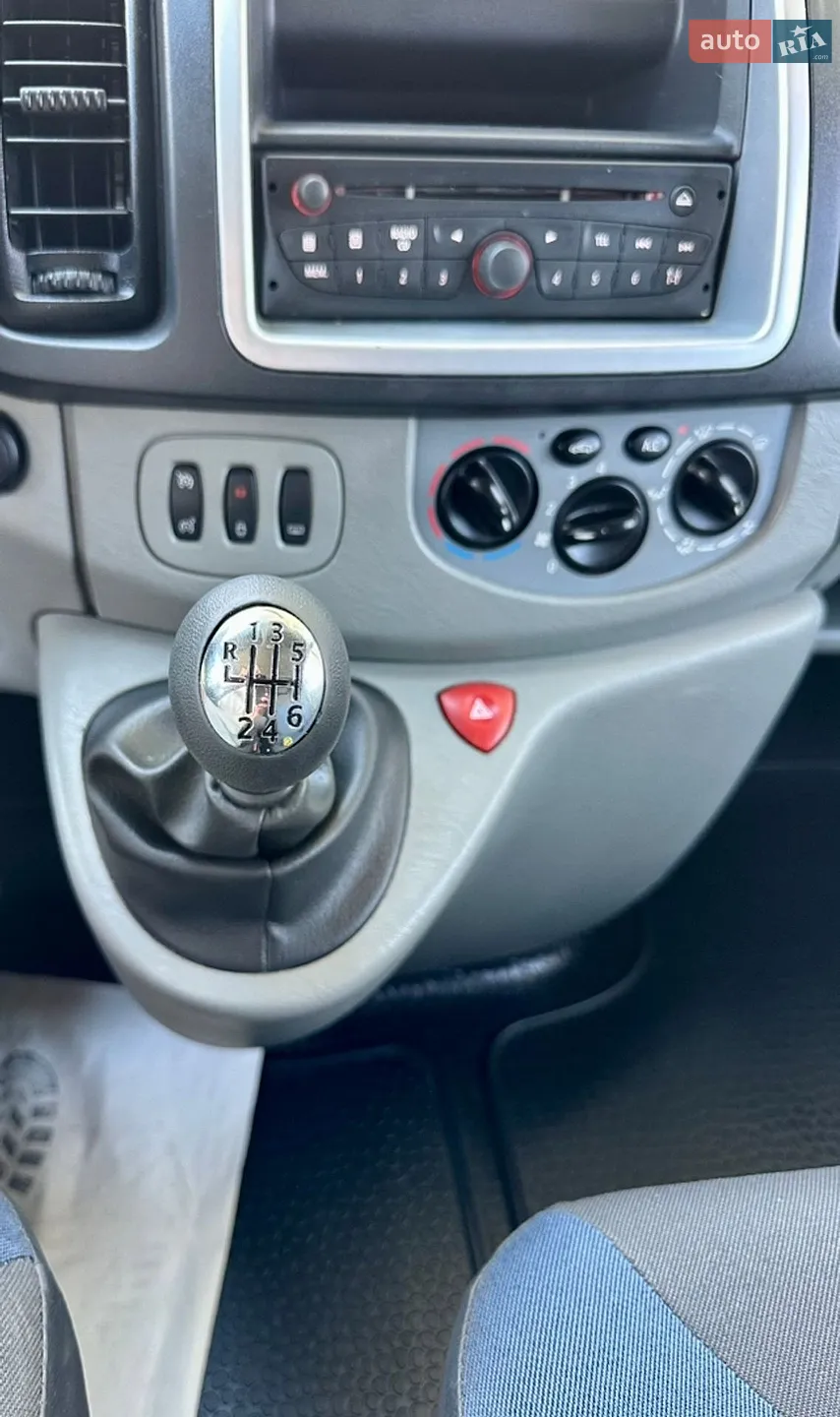 2012 Renault Trafic - мініатюра 35