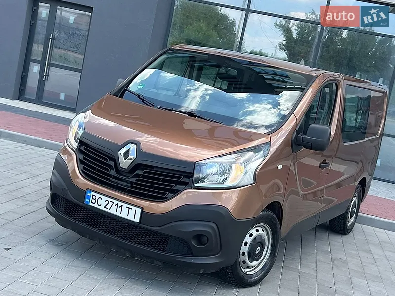Renault Trafic 2017 VIN VF1JL000357638395 фото оголошення 2 з 67