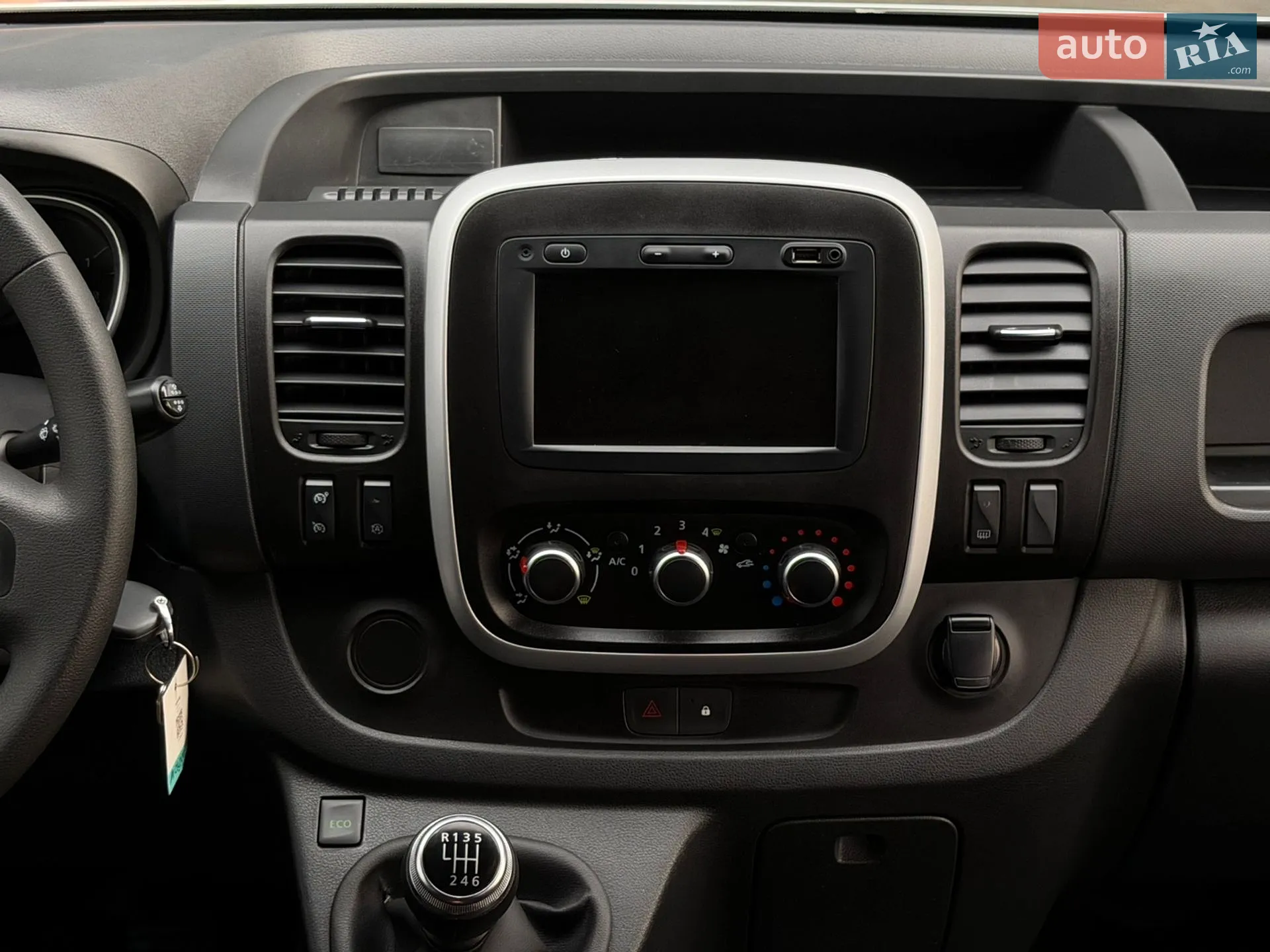 2021 Renault Trafic - мініатюра 65