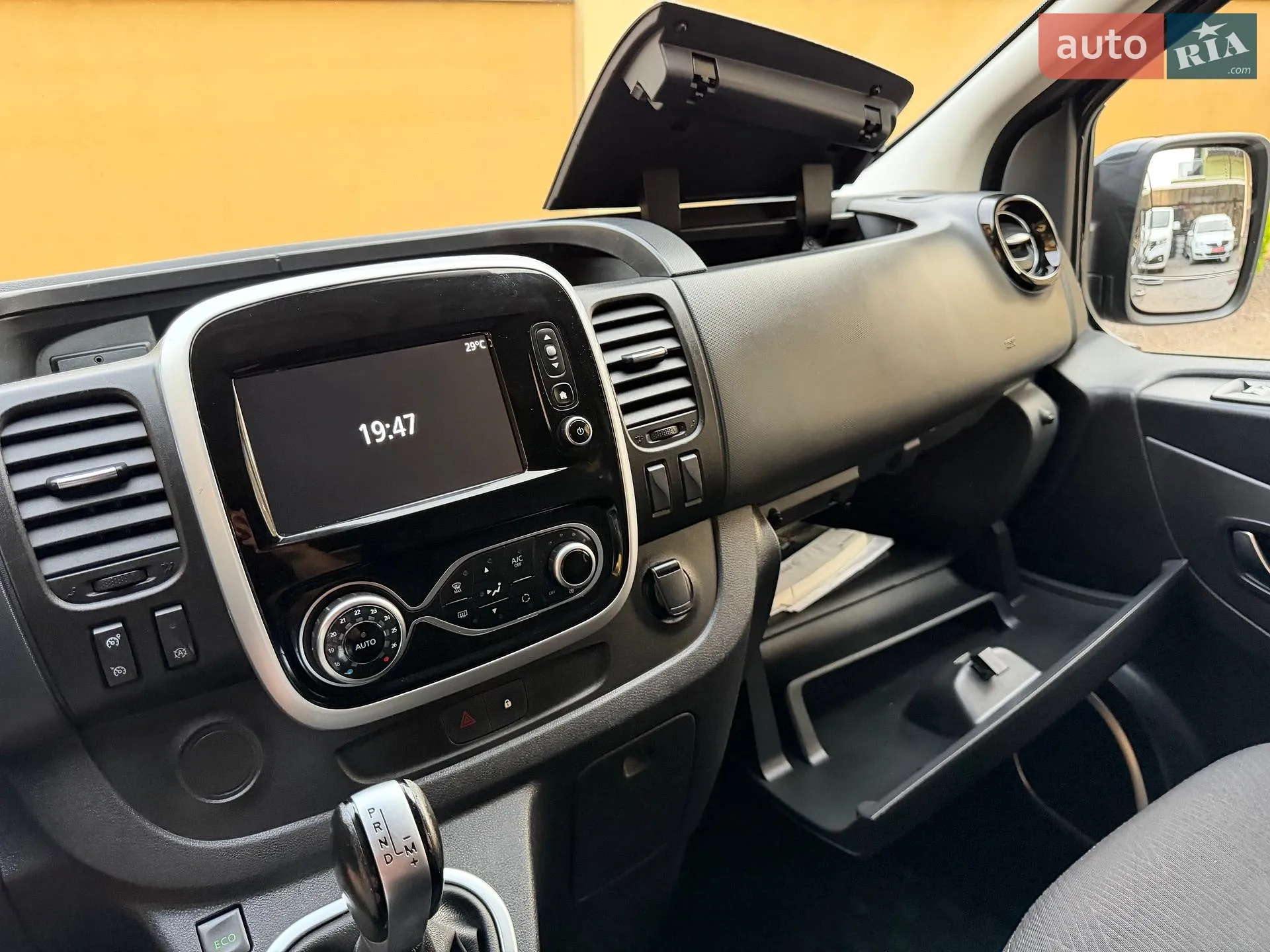 2020 Renault Trafic - мініатюра 108