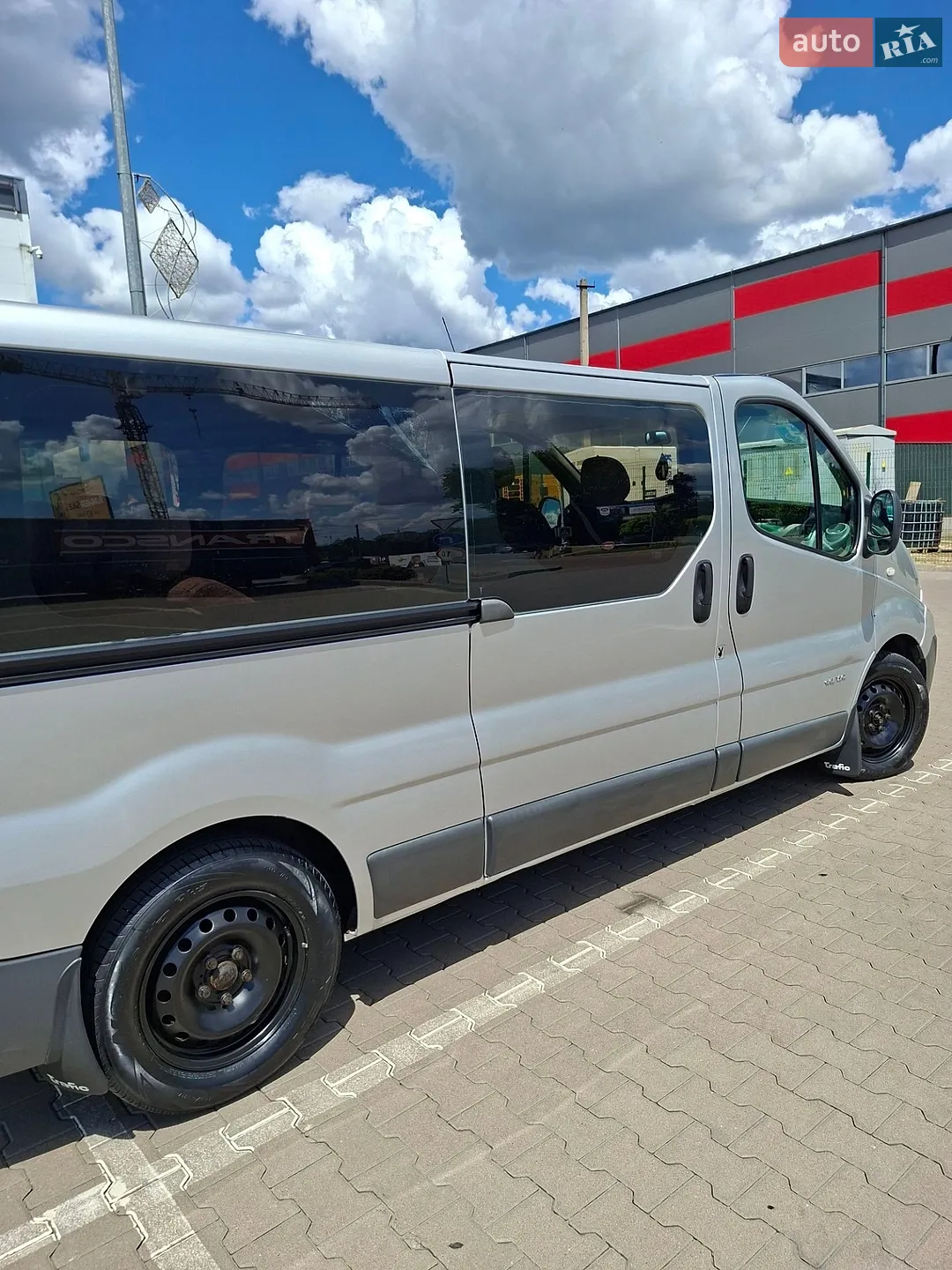 2011 Renault Trafic - мініатюра 8