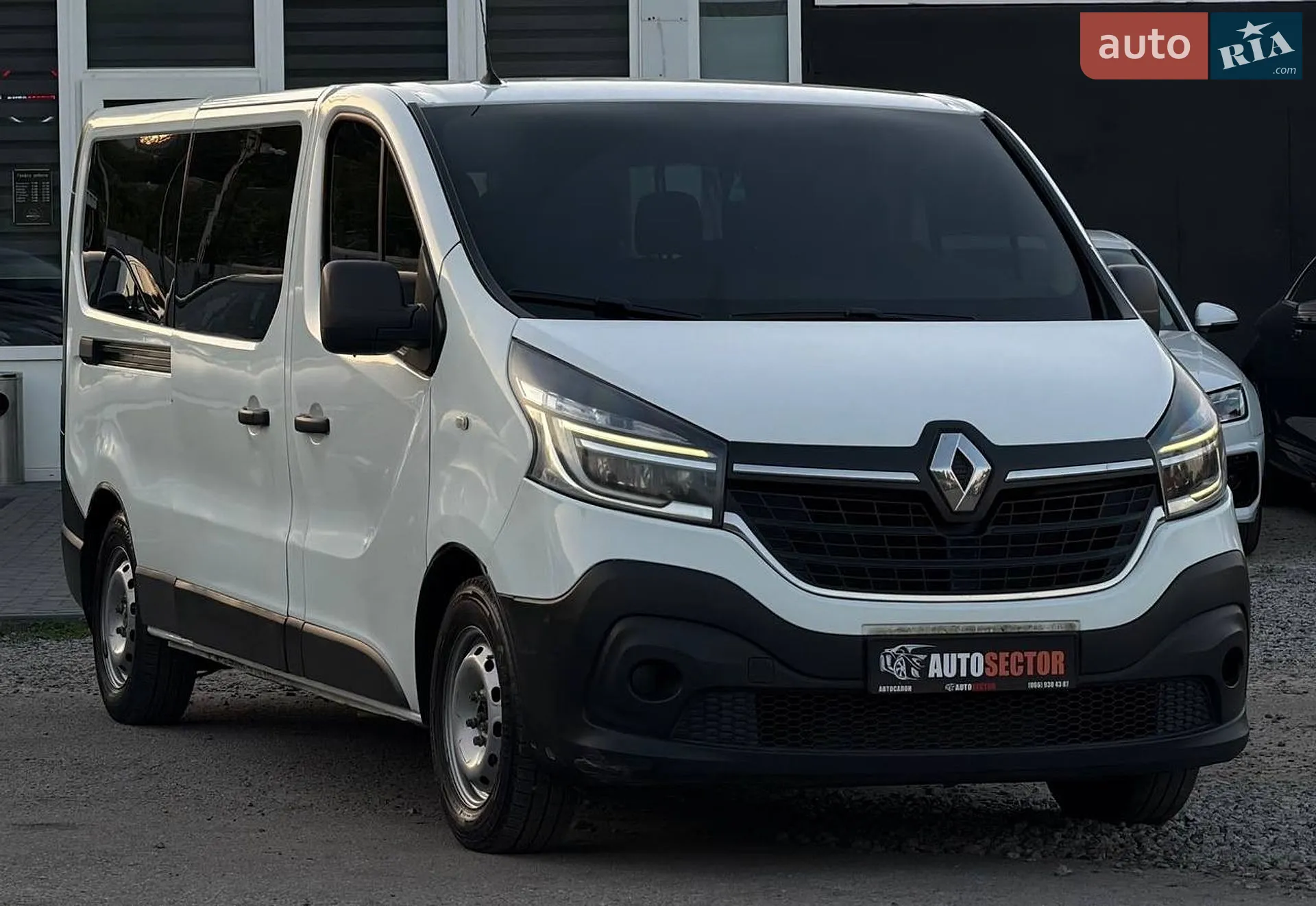 2021 Renault Trafic - мініатюра 7