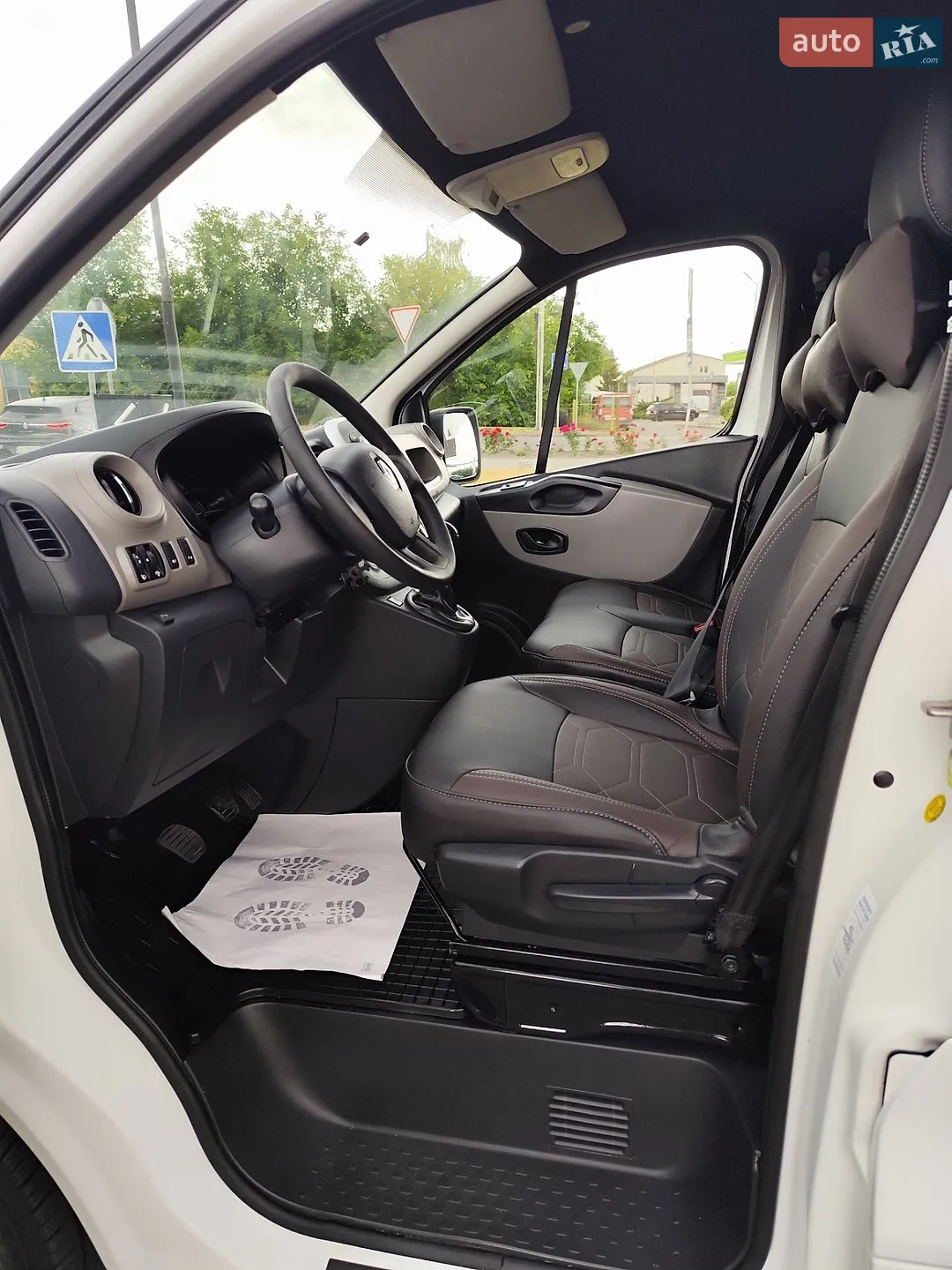 2019 Renault Trafic - мініатюра 12