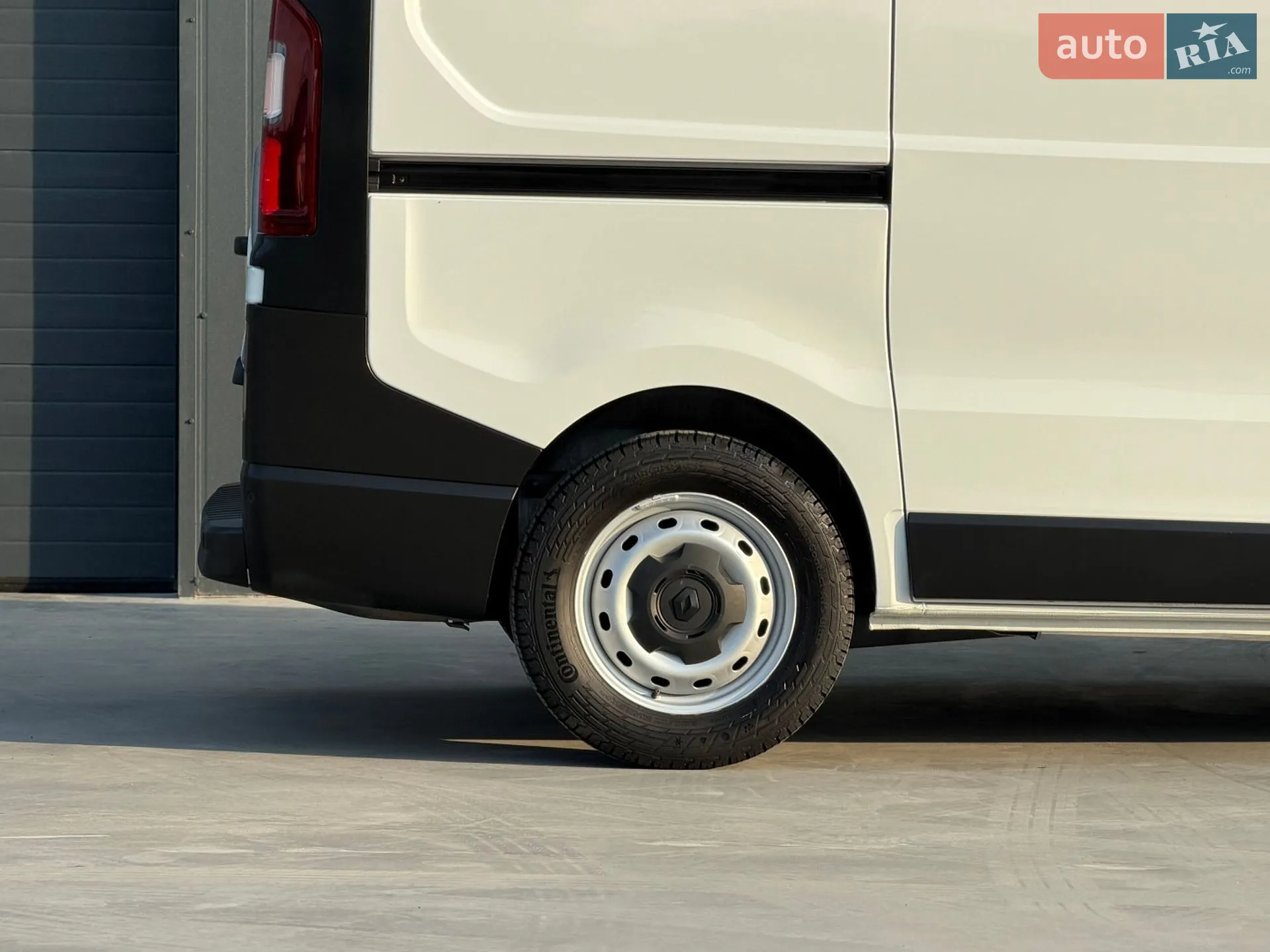 2022 Renault Trafic - мініатюра 40