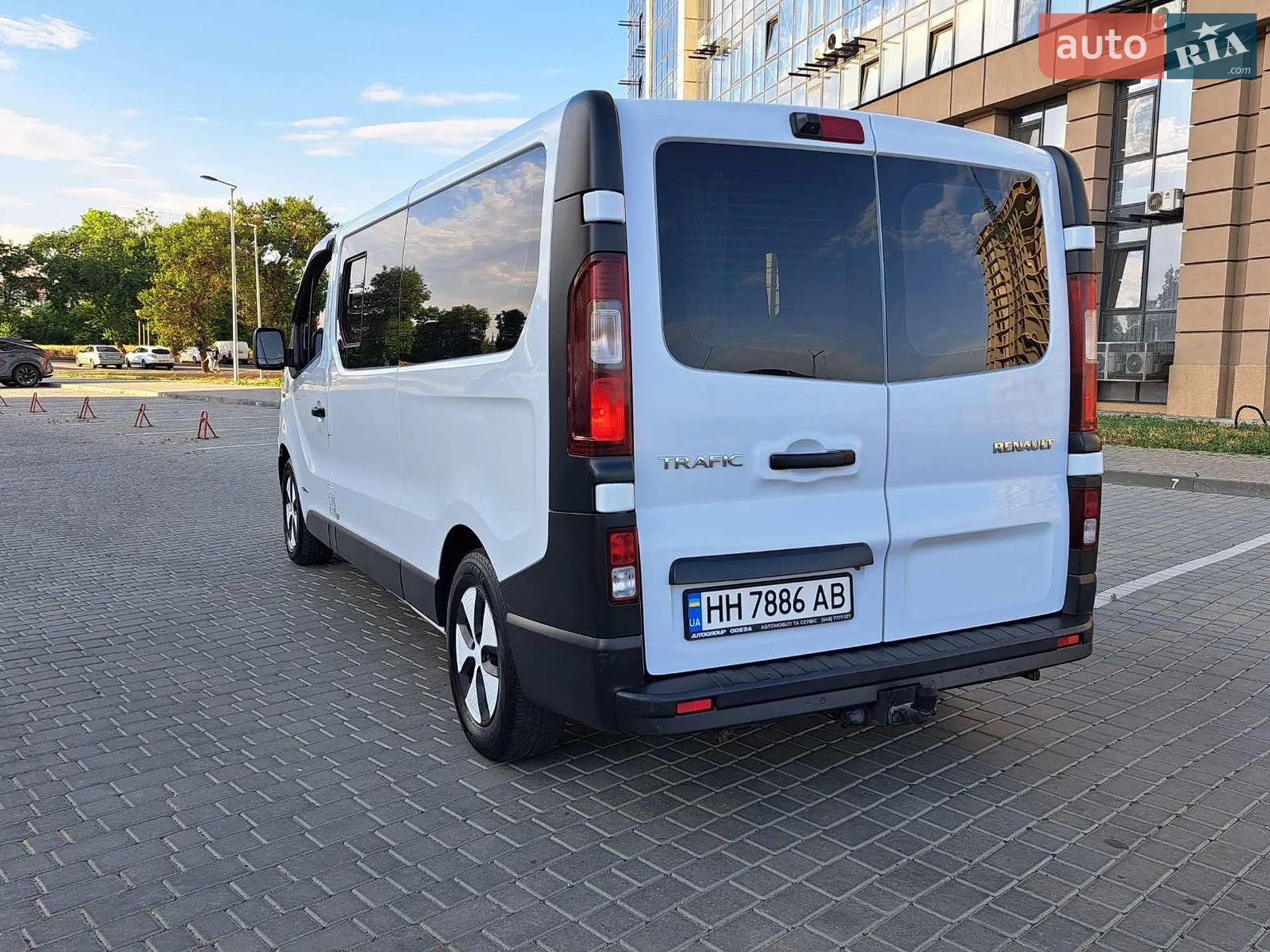 2016 Renault Trafic - мініатюра 6