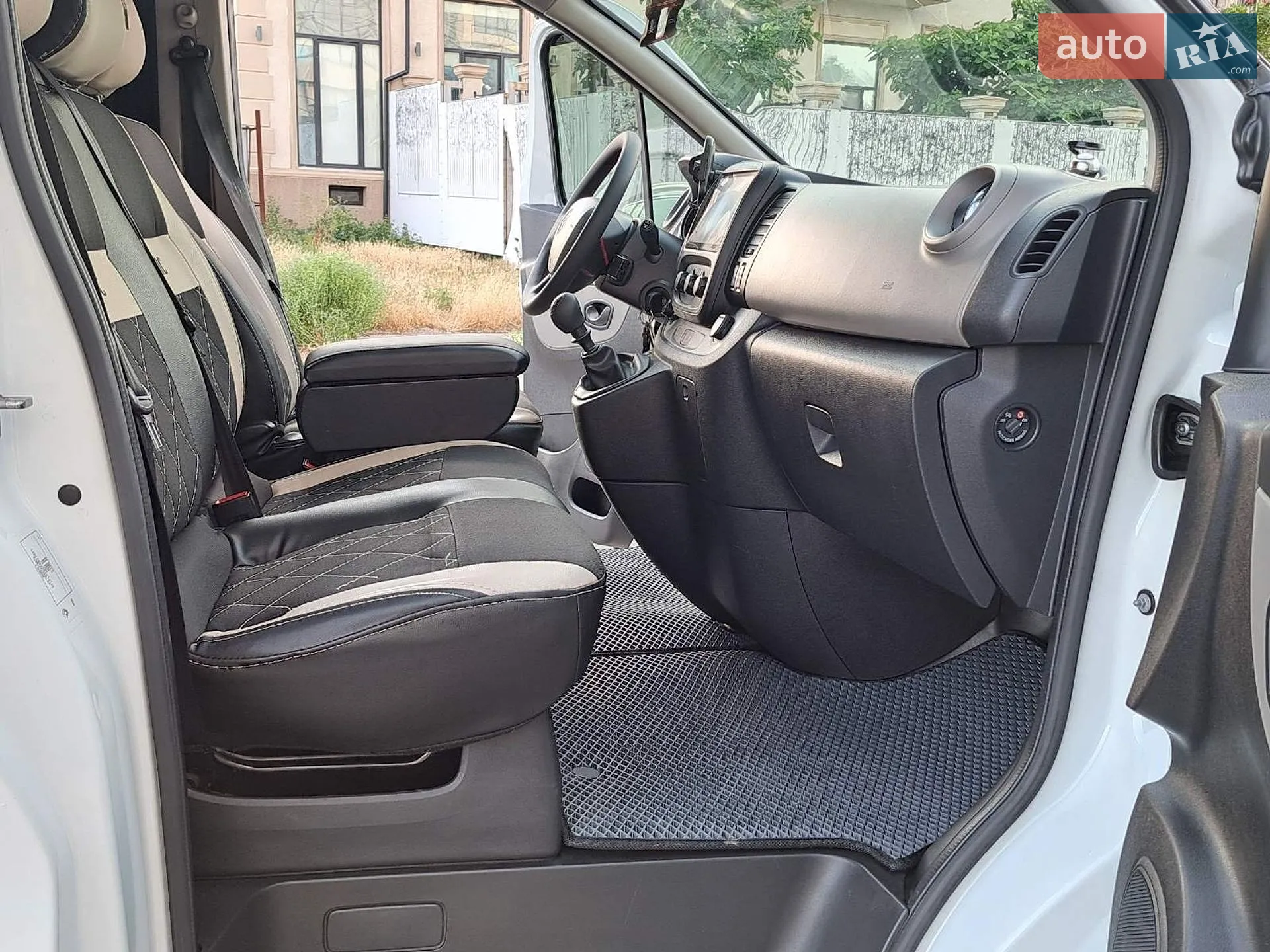 2016 Renault Trafic - мініатюра 29