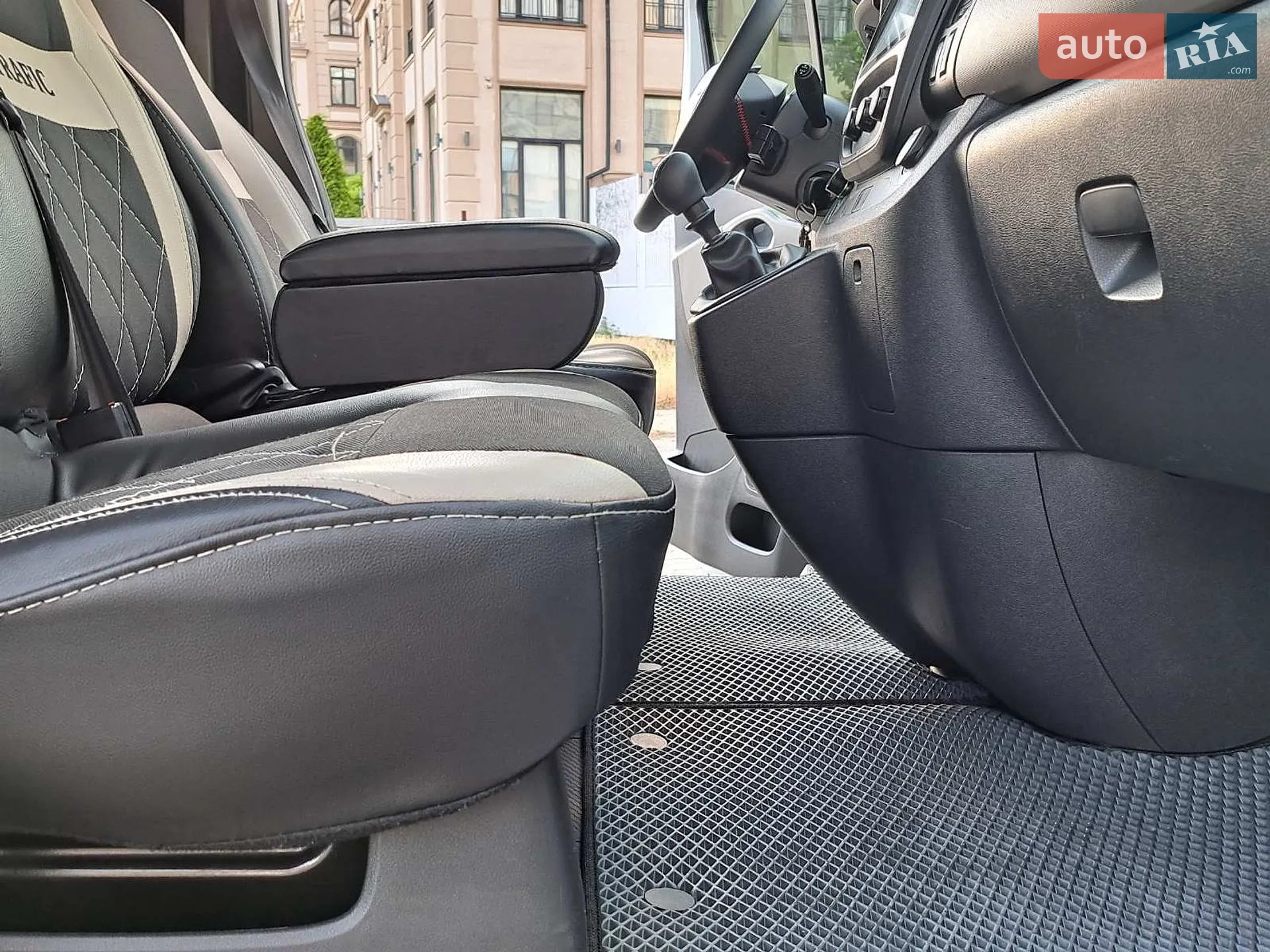 2016 Renault Trafic - мініатюра 31