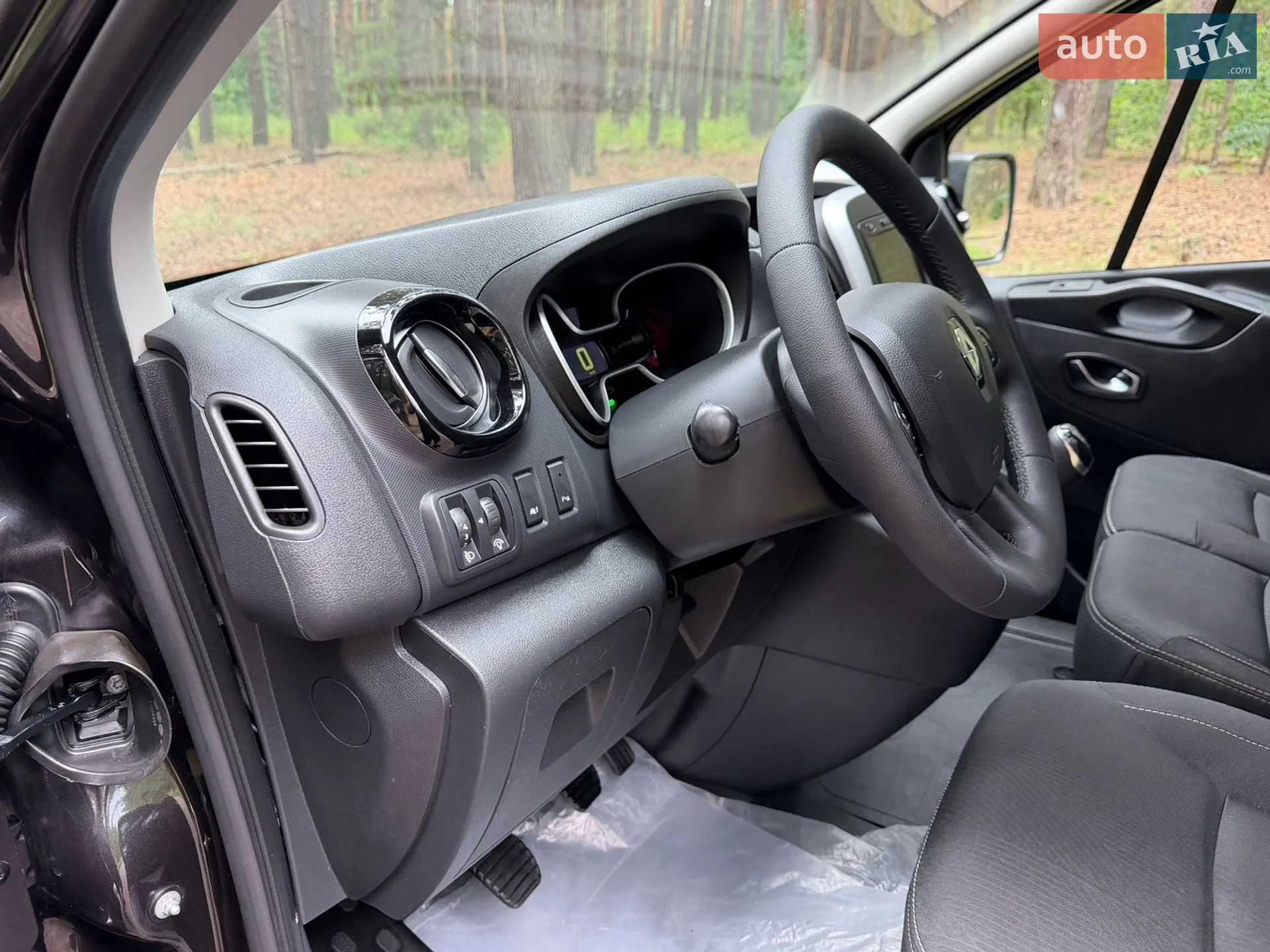 2021 Renault Trafic - мініатюра 36