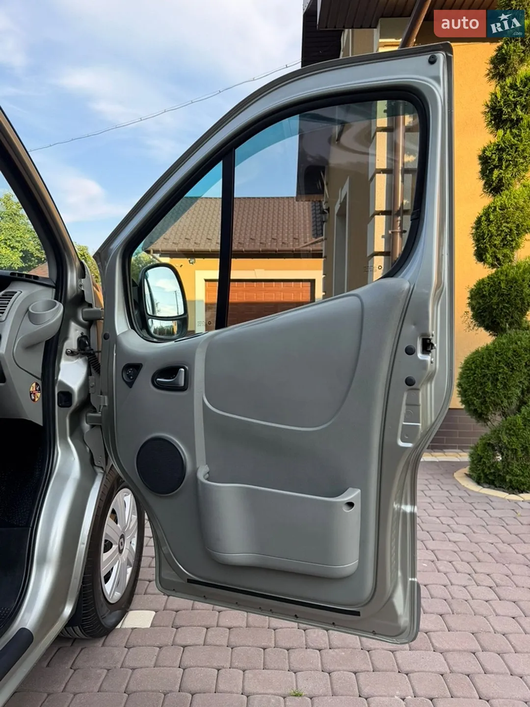 2014 Renault Trafic - мініатюра 10