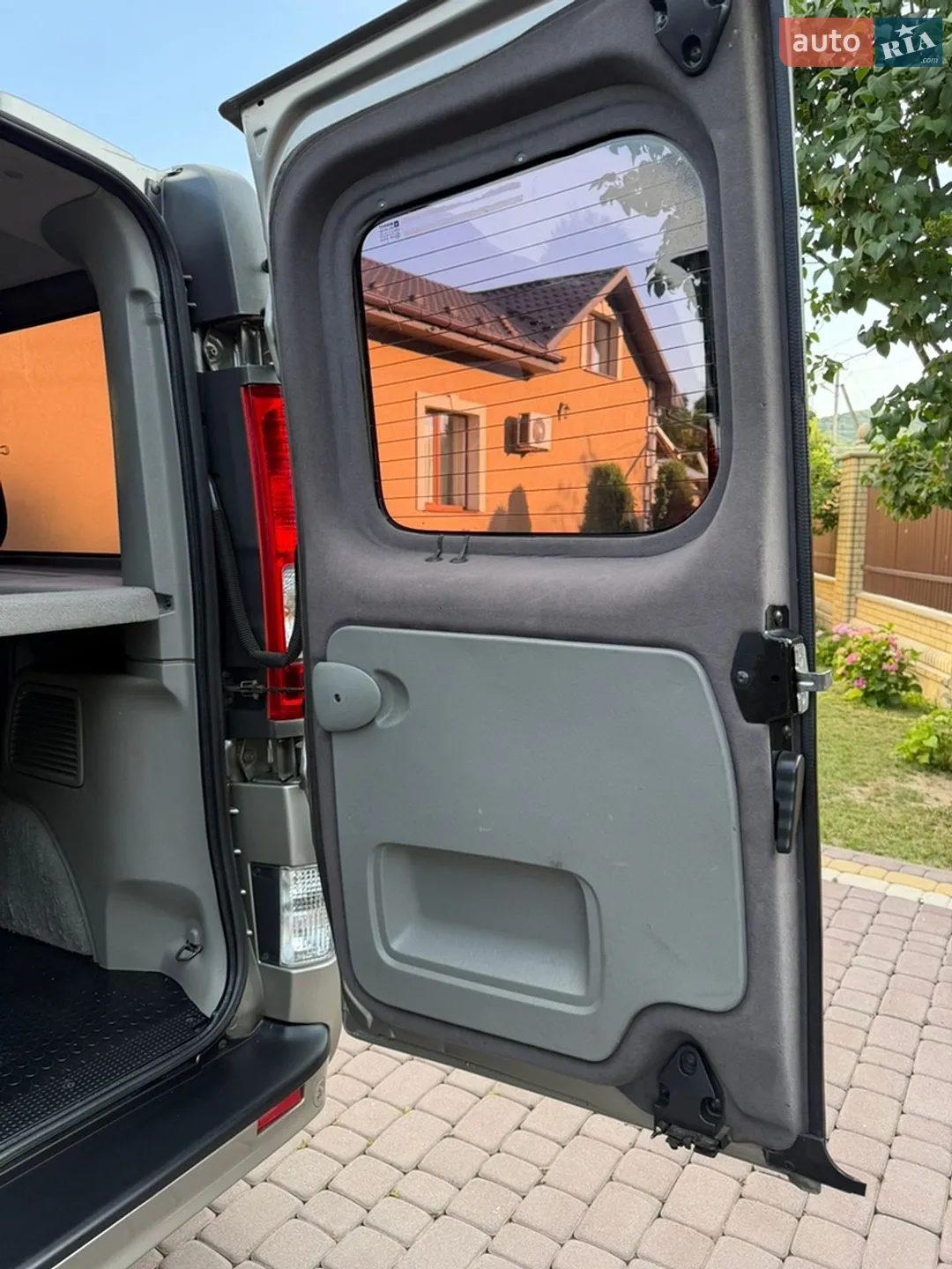 2014 Renault Trafic - мініатюра 23