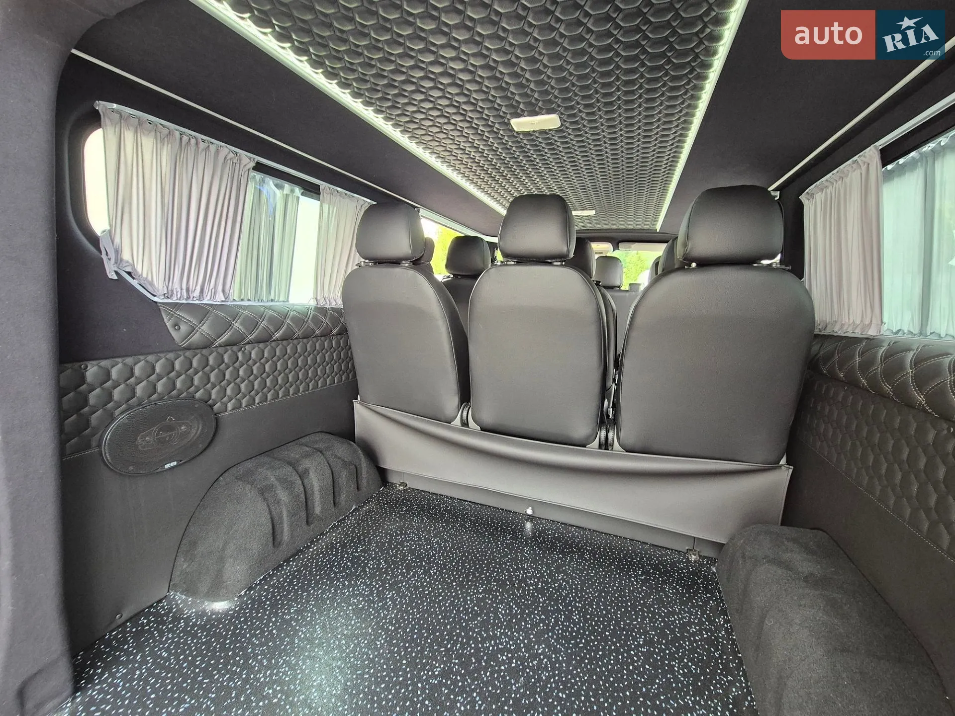 2021 Renault Trafic - мініатюра 21