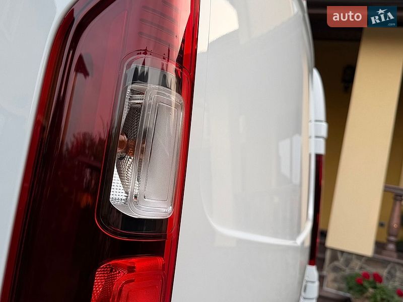 Грузопассажирский фургон Renault Trafic 2021 в Львове фото 30 Грузопассажирский фургон Renault Trafic 2021 в Львове
