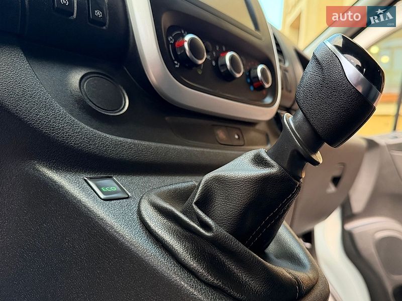 Грузопассажирский фургон Renault Trafic 2021 в Львове фото 87 Грузопассажирский фургон Renault Trafic 2021 в Львове