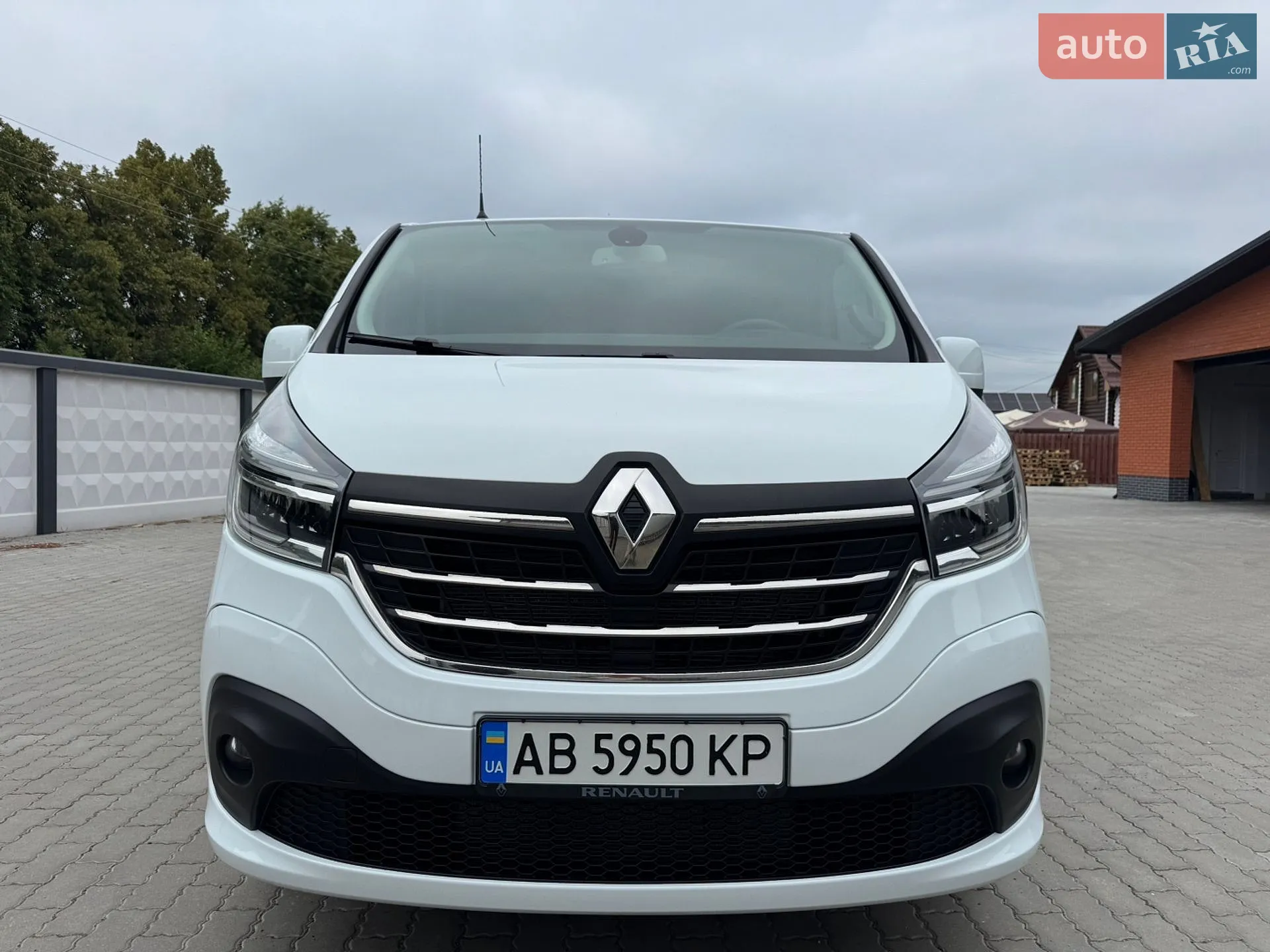 2020 Renault Trafic - мініатюра 2