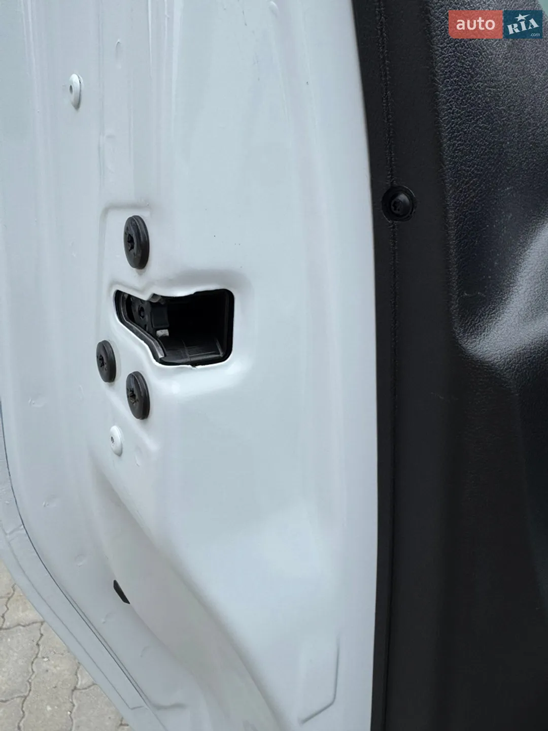 2020 Renault Trafic - мініатюра 28
