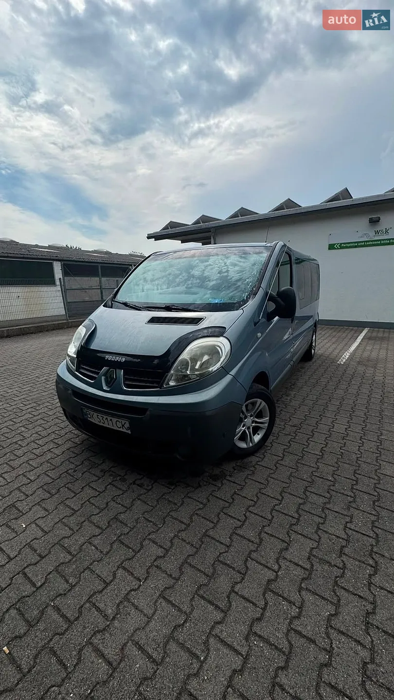 2010 Renault Trafic - мініатюра 2