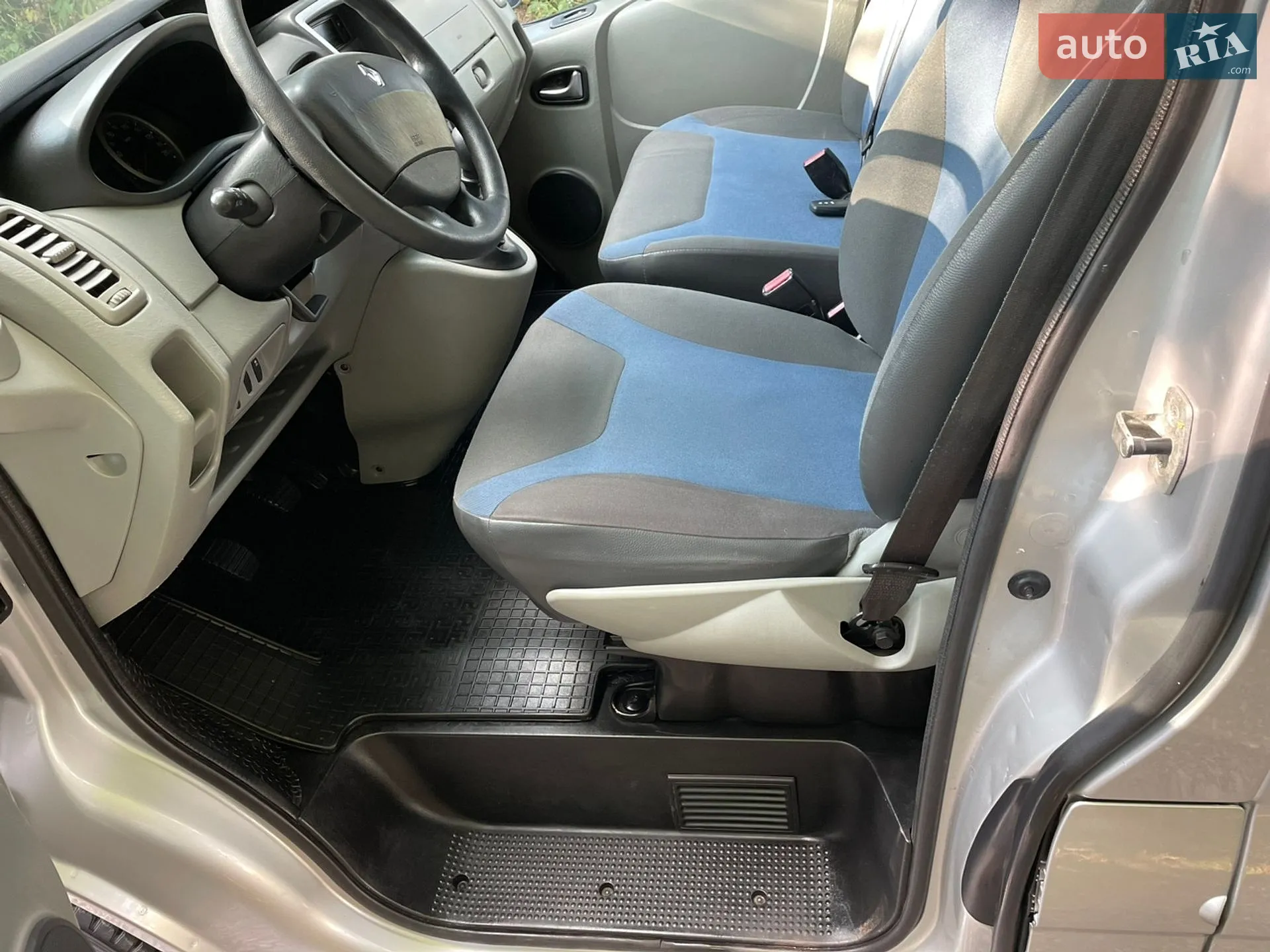 2012 Renault Trafic - мініатюра 20