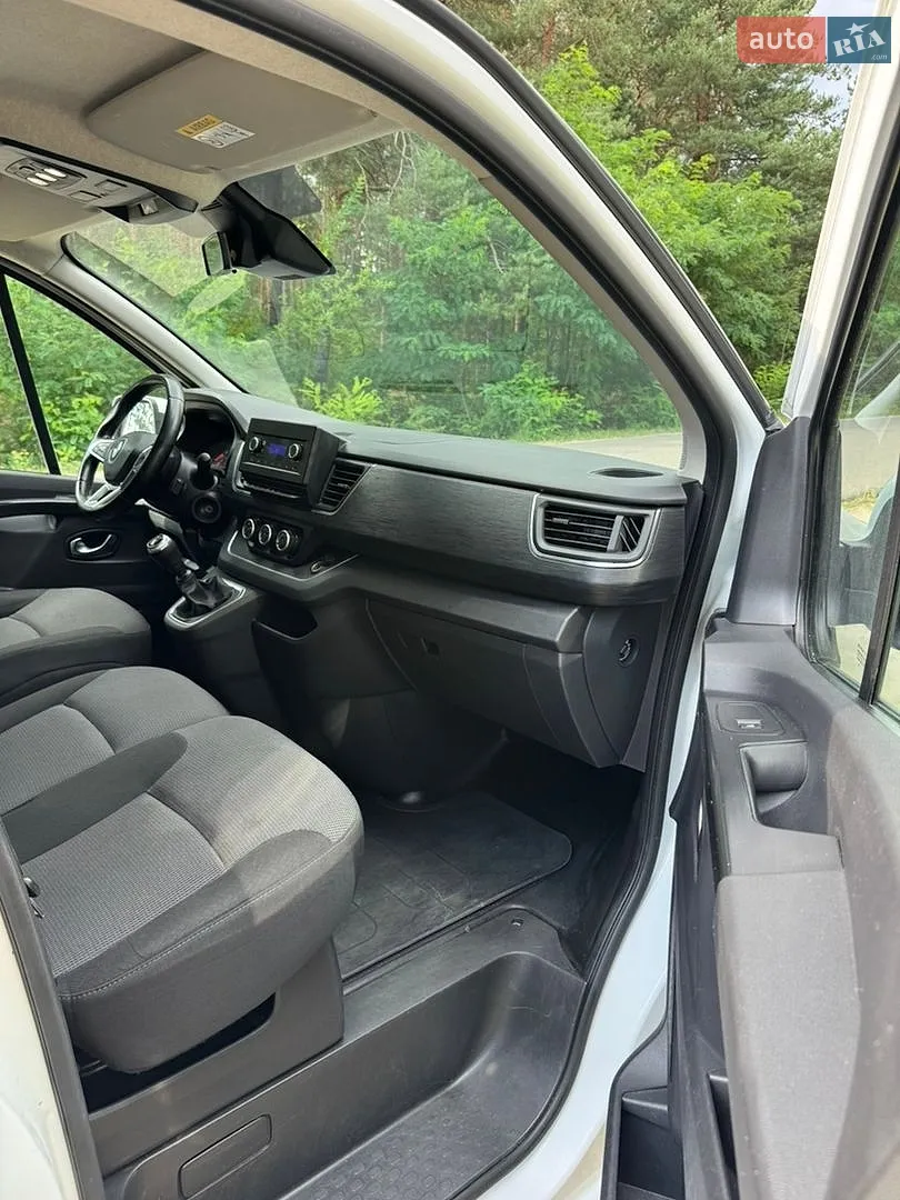 2022 Renault Trafic - мініатюра 21
