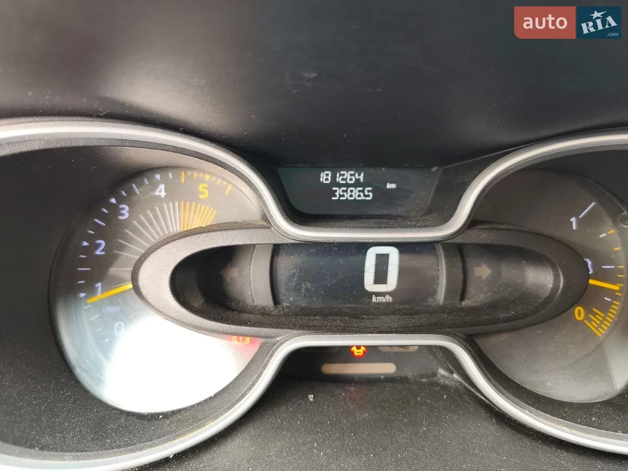 2015 Renault Trafic - мініатюра 5