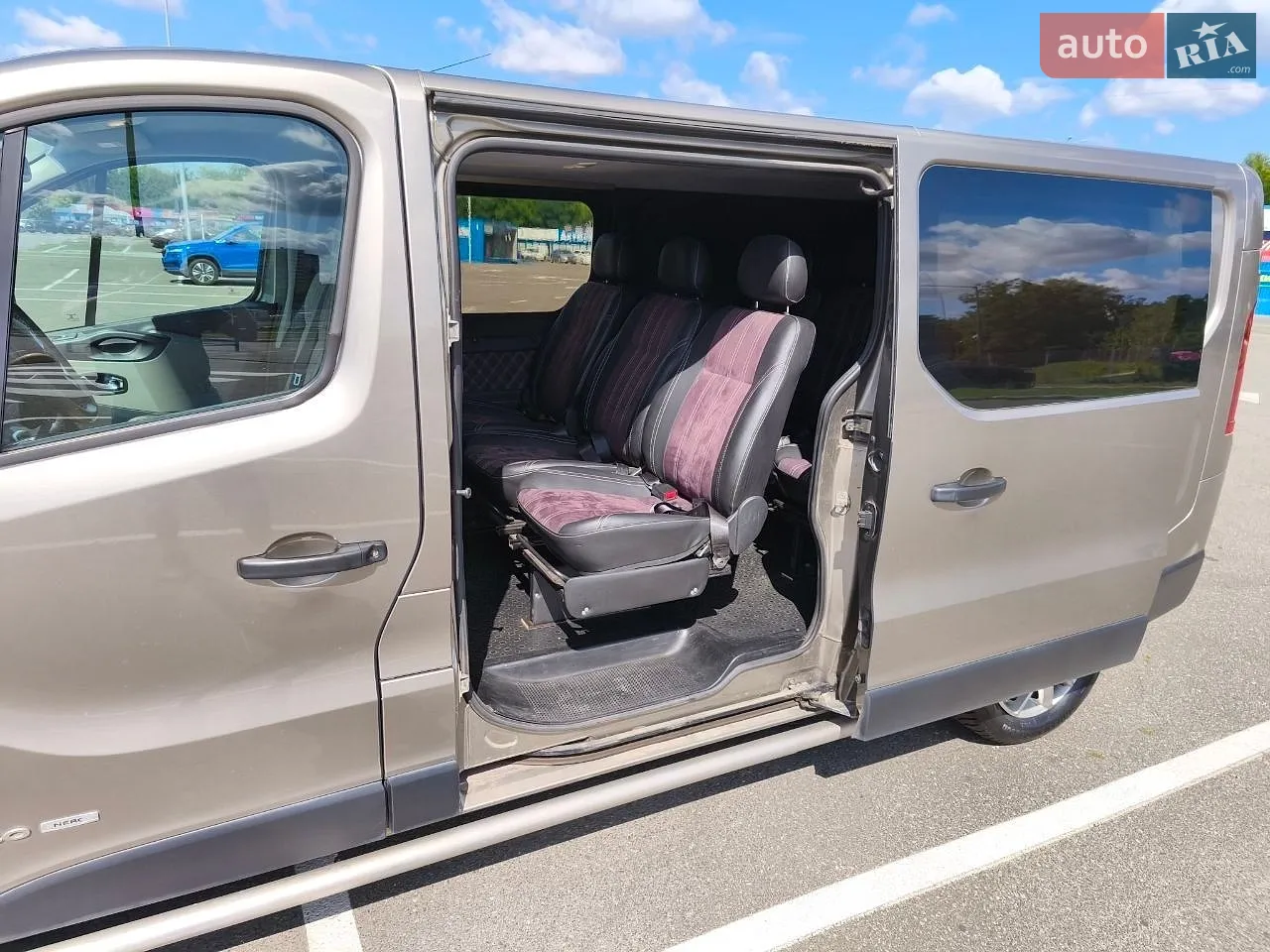2015 Renault Trafic - мініатюра 8