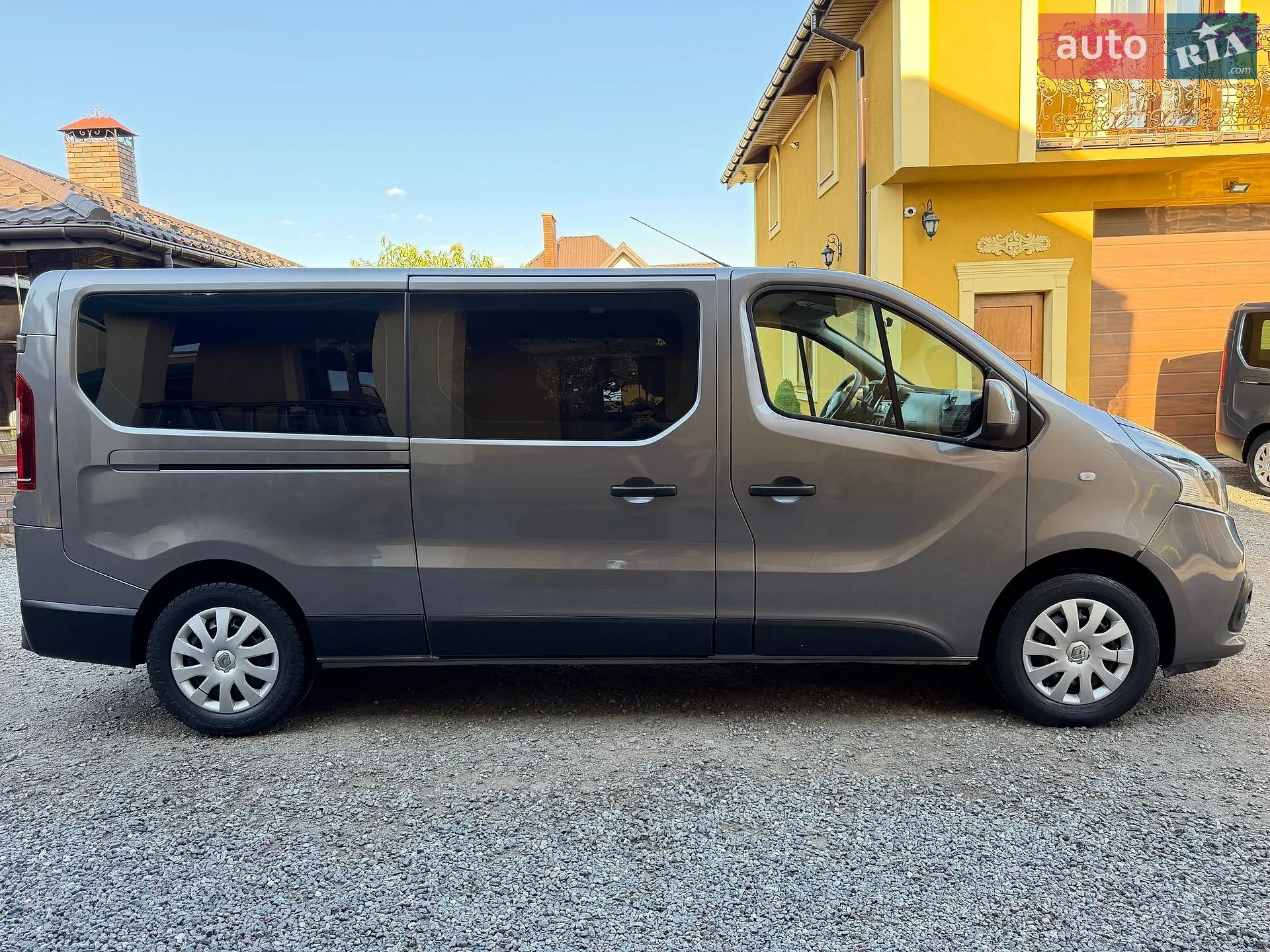 2017 Renault Trafic - мініатюра 9