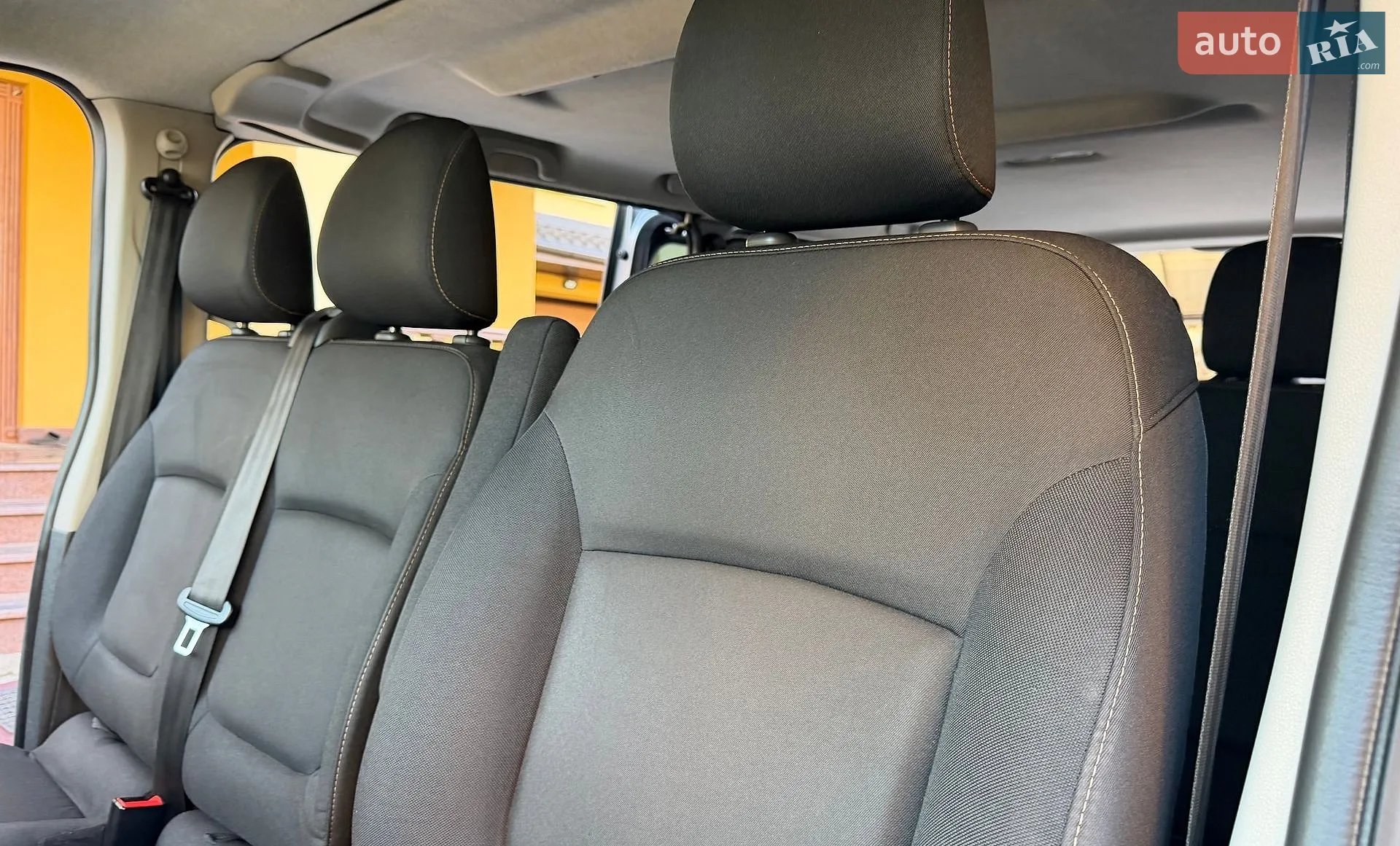 2017 Renault Trafic - мініатюра 66