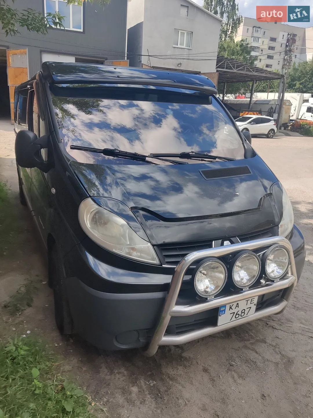 2011 Renault Trafic - мініатюра 2