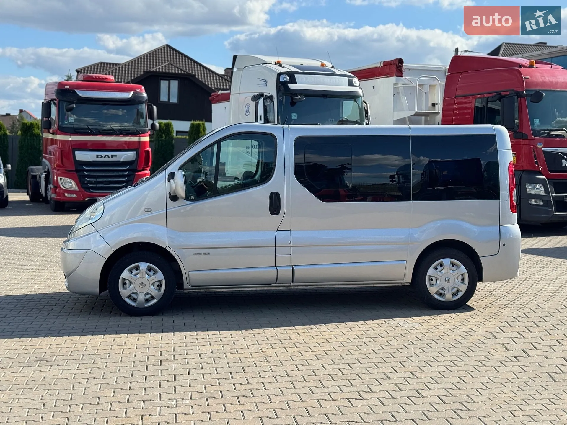 2011 Renault Trafic - мініатюра 4