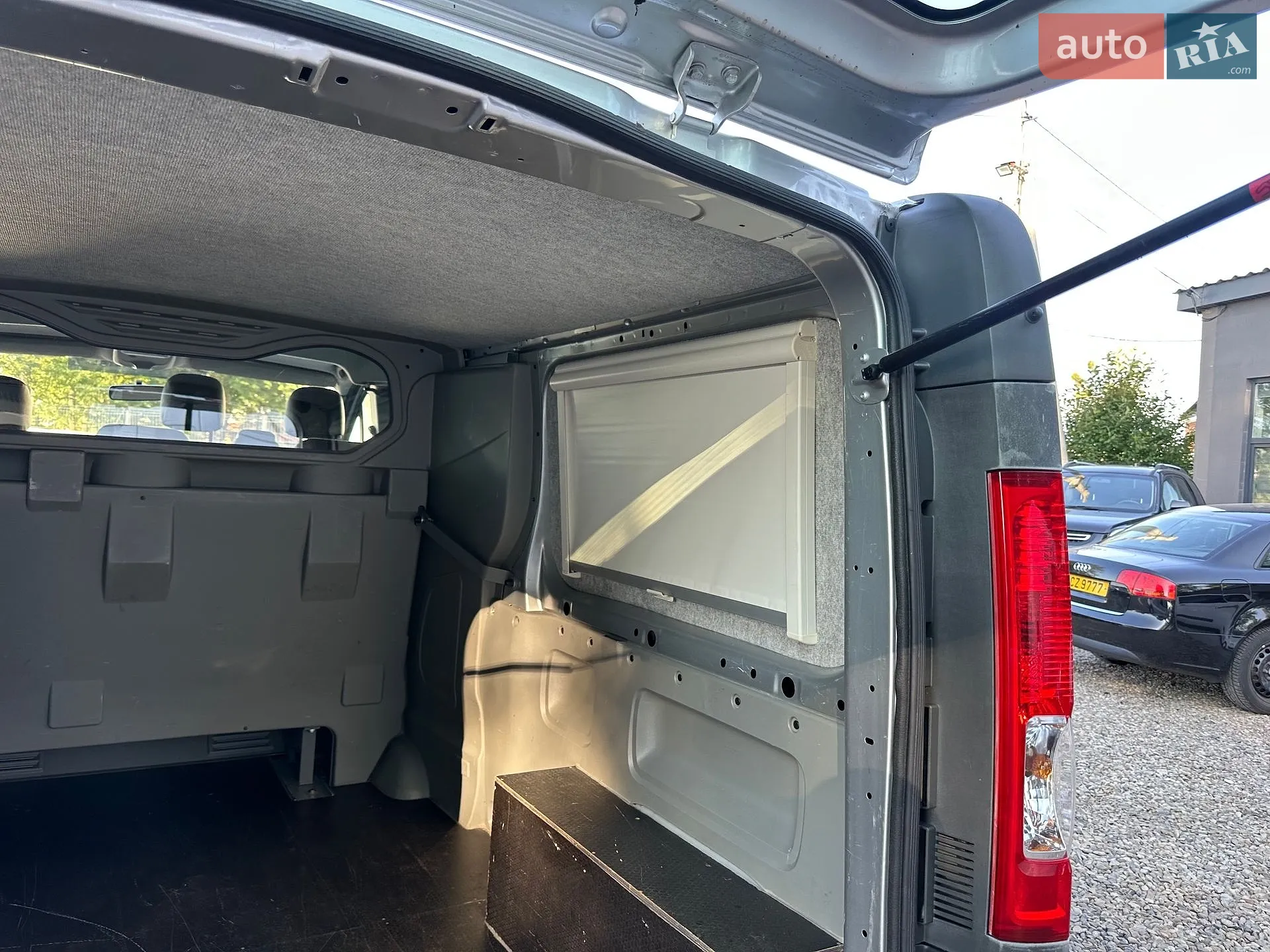 2013 Renault Trafic - мініатюра 59