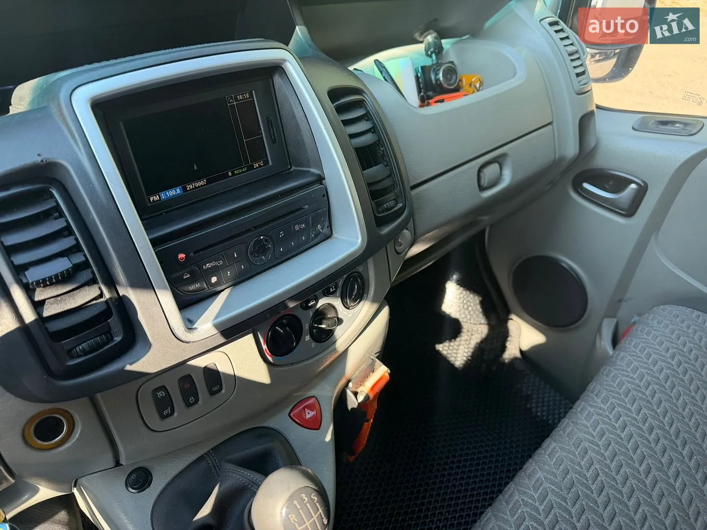 2011 Renault Trafic - мініатюра 26
