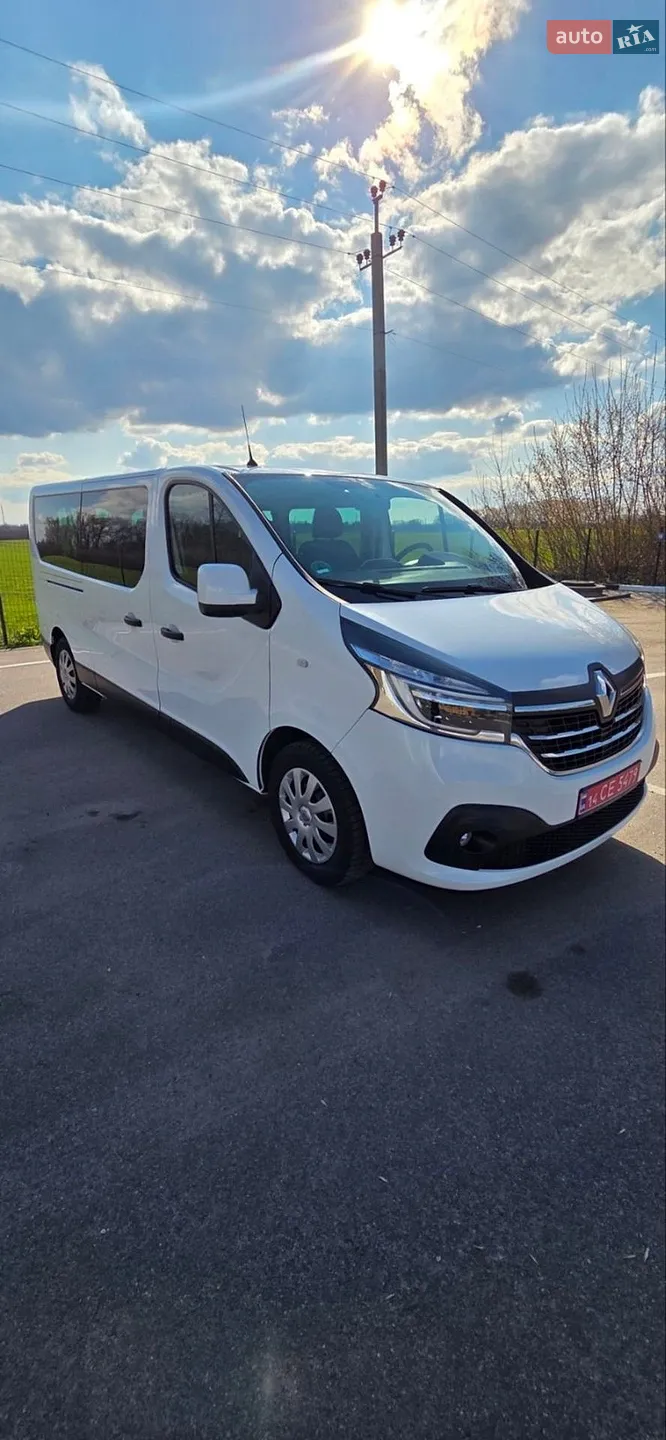 2021 Renault Trafic - фото 1