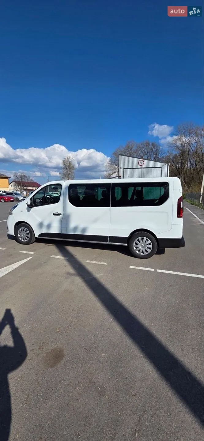 2021 Renault Trafic - мініатюра 13