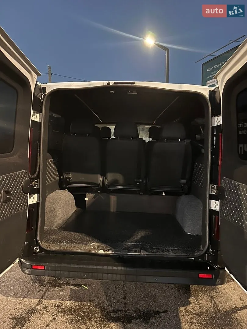 2020 Renault Trafic - мініатюра 7