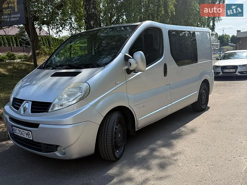 Renault Trafic 2011
