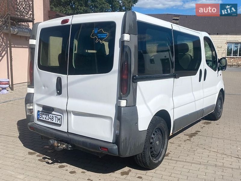 Минивэн Renault Trafic 2005 в Киеве