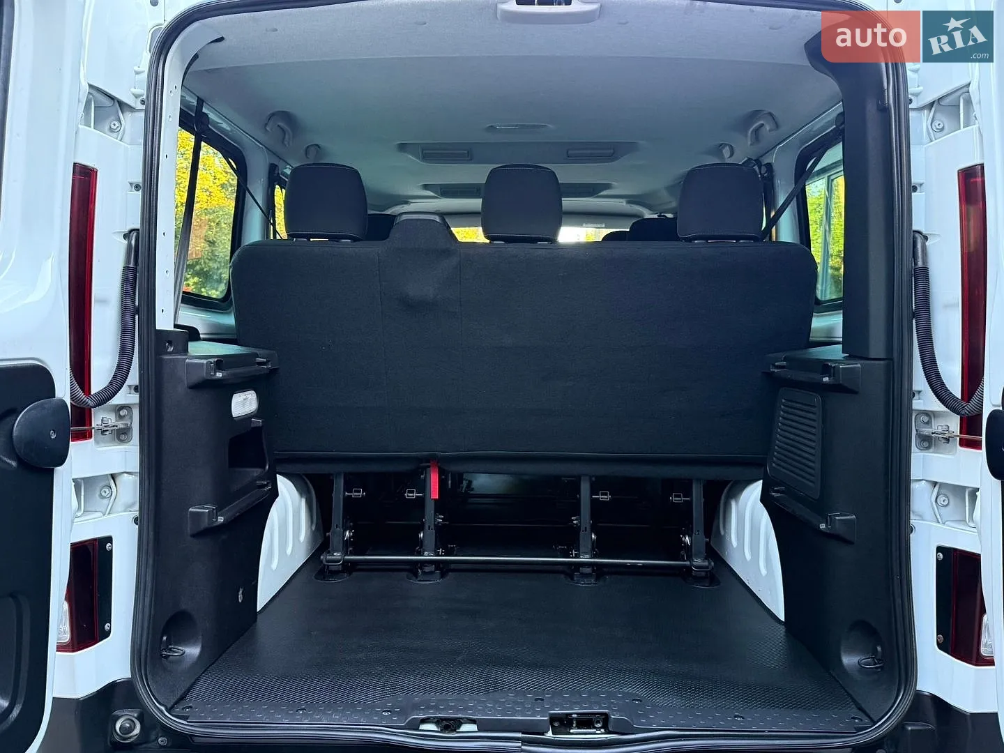 2018 Renault Trafic - мініатюра 15