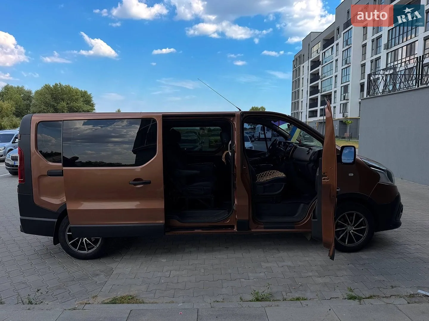 2016 Renault Trafic - мініатюра 11