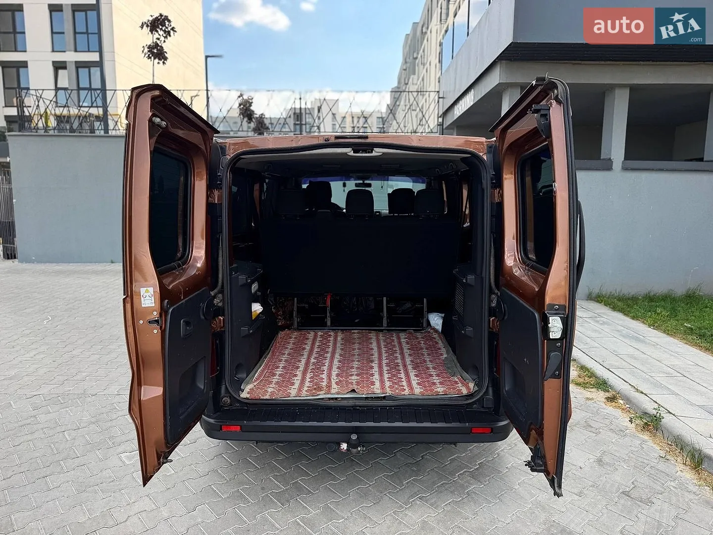 2016 Renault Trafic - мініатюра 10
