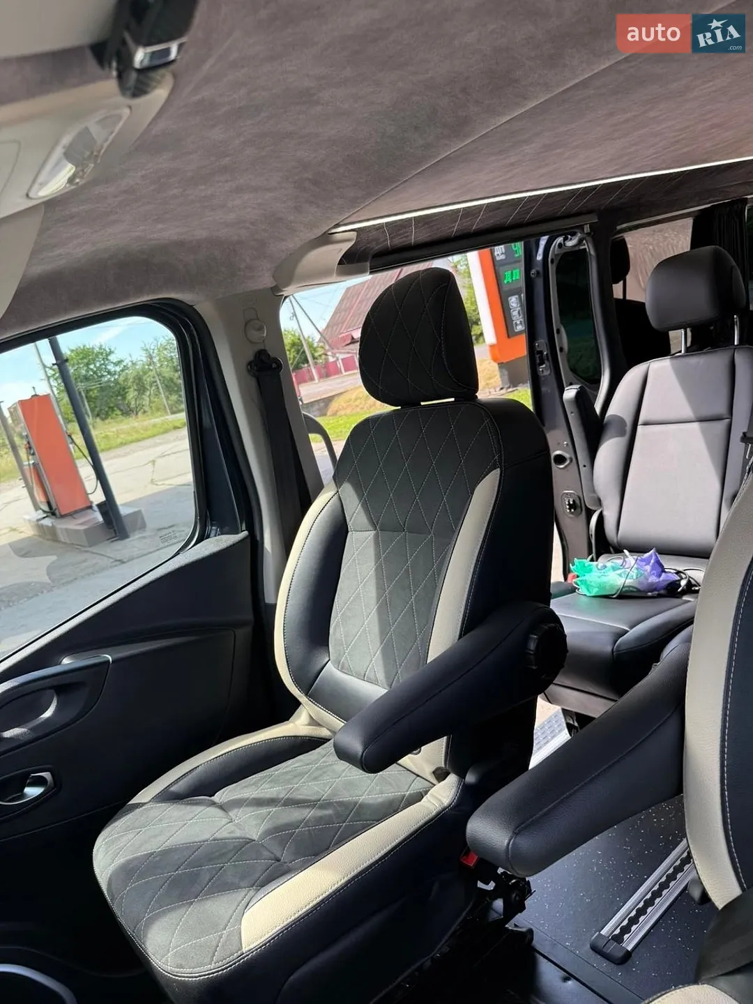 2021 Renault Trafic - мініатюра 5