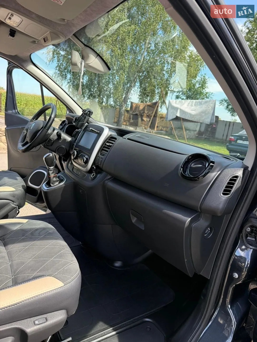 2021 Renault Trafic - мініатюра 9