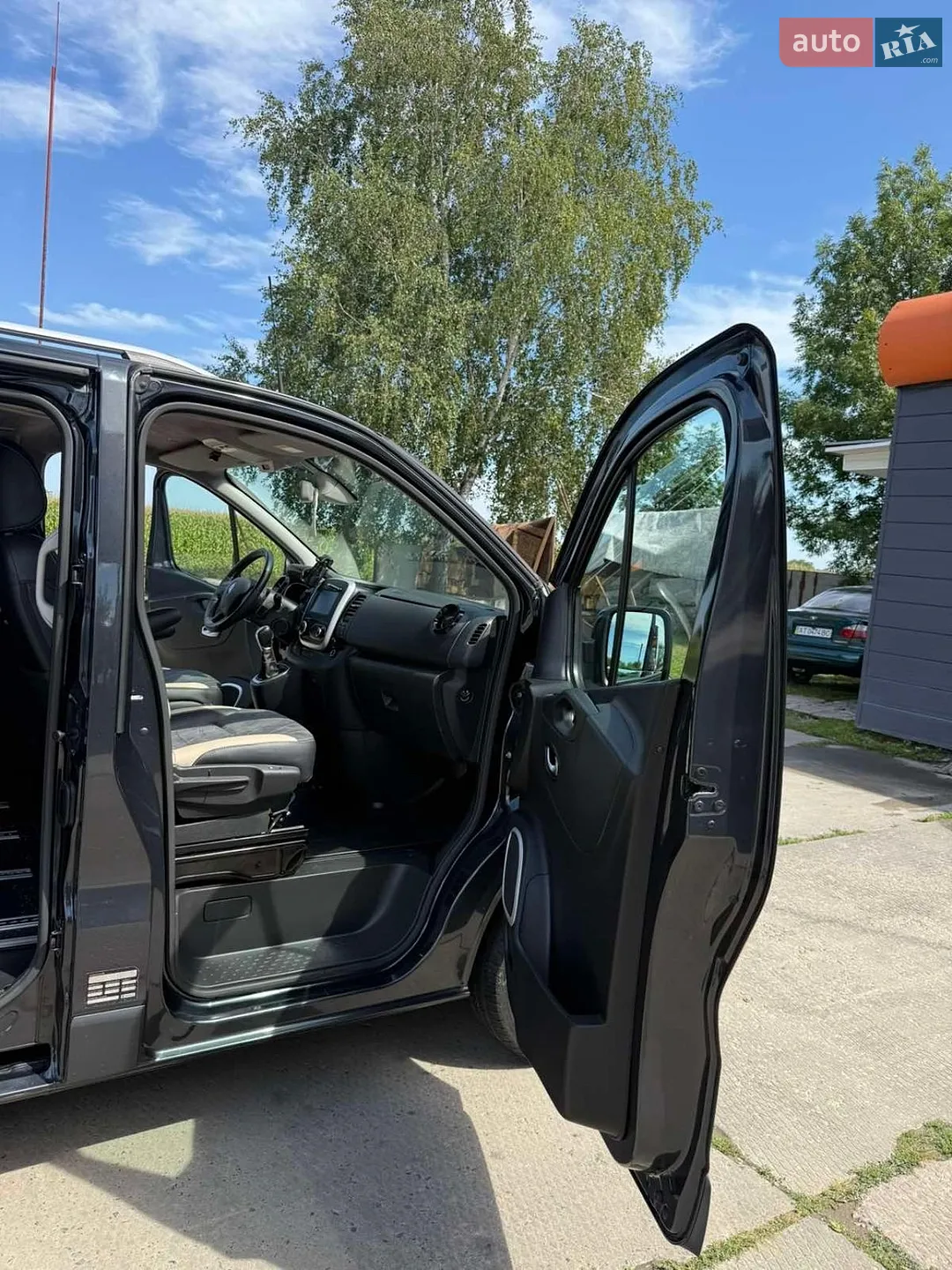 2021 Renault Trafic - мініатюра 11